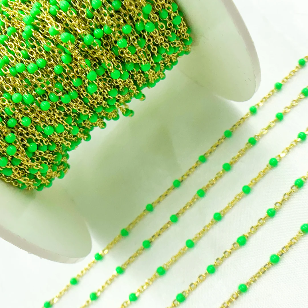 V203GRGP. Gold Plated Sterling Silver Enamel Green Color Cable Chain - Image 5