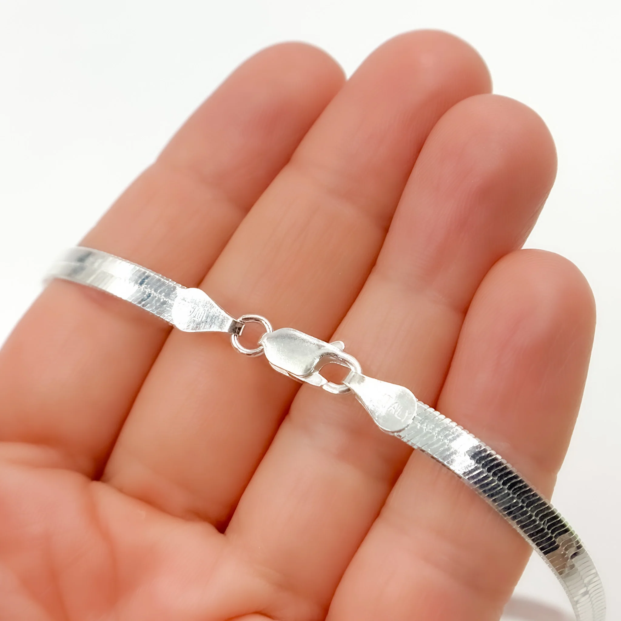 HER2SSN. Sterling Silver 4.3mm Herringbone Necklace - Image 4