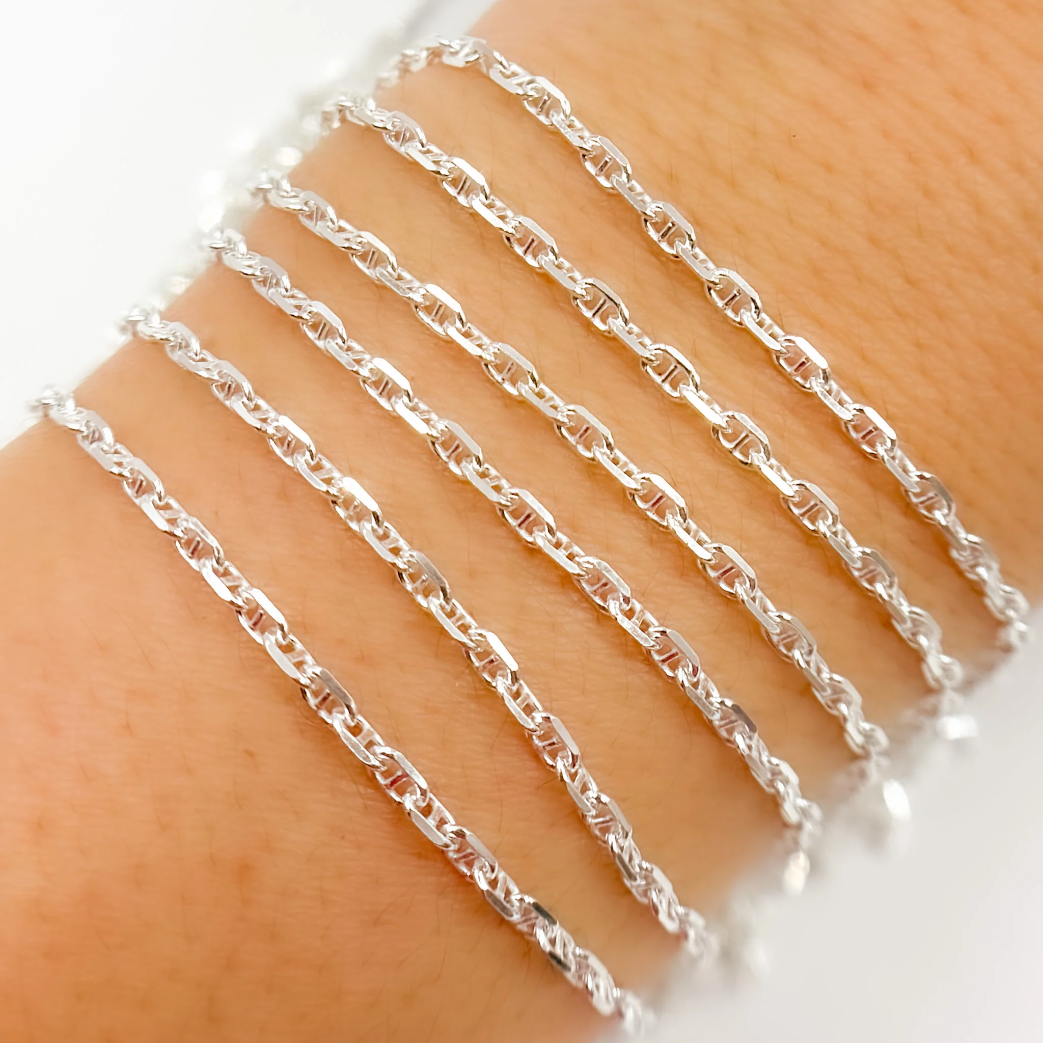 Y70SS. Sterling Silver Diamond Cut Marina Chain - Image 2