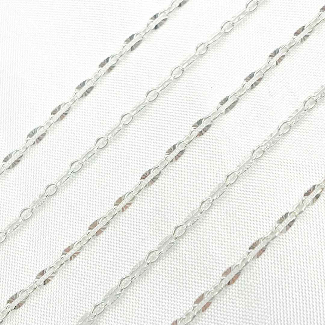 X37SS. Sterling Silver Oval Diamond Cut Link Chain - Image 3