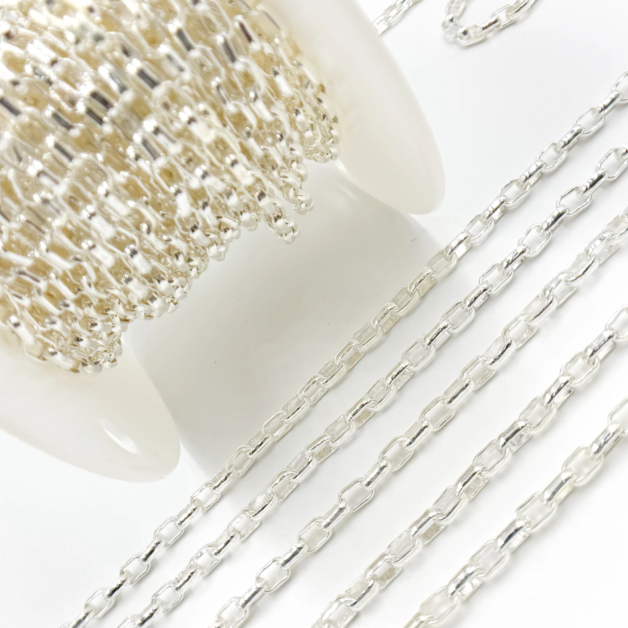 921SS. Sterling Silver Smooth Oval Link Chain - Image 5