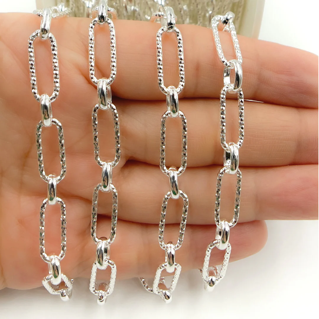 V166SS. Sterling Silver Diamond Cut Paperclip Chain