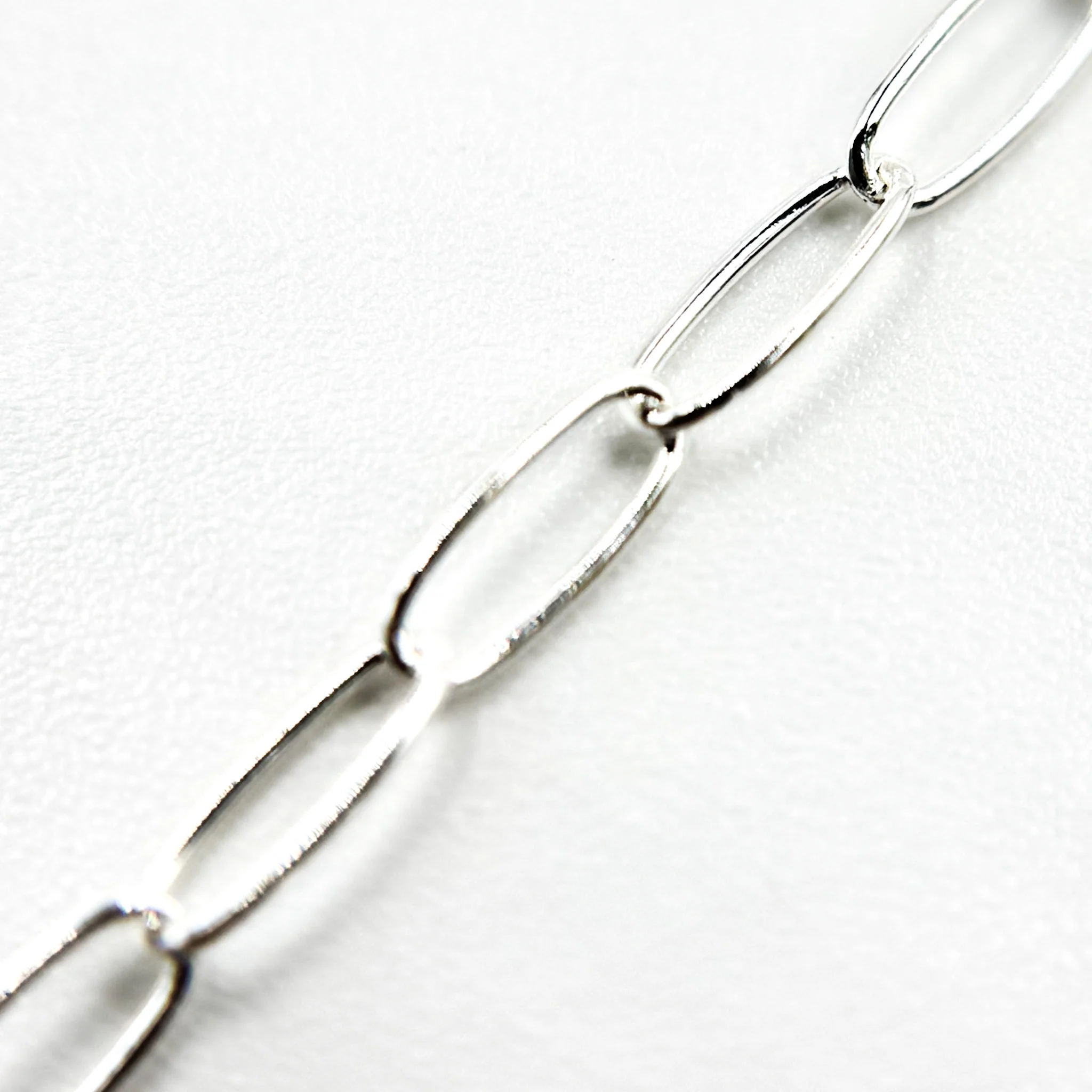 1606SSN. Sterling Silver Smooth Paperclip Necklace - Image 4