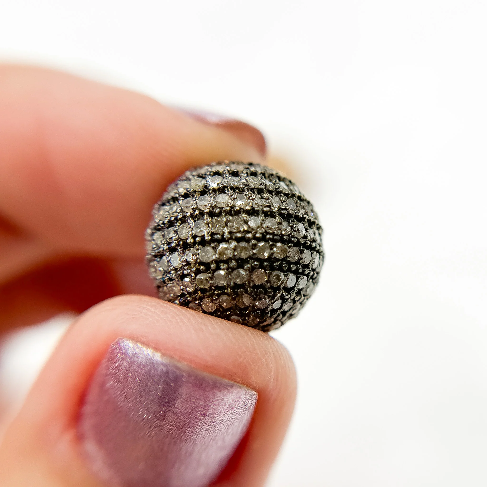 DC812. Diamond & Sterling Silver Round Bead - Image 3