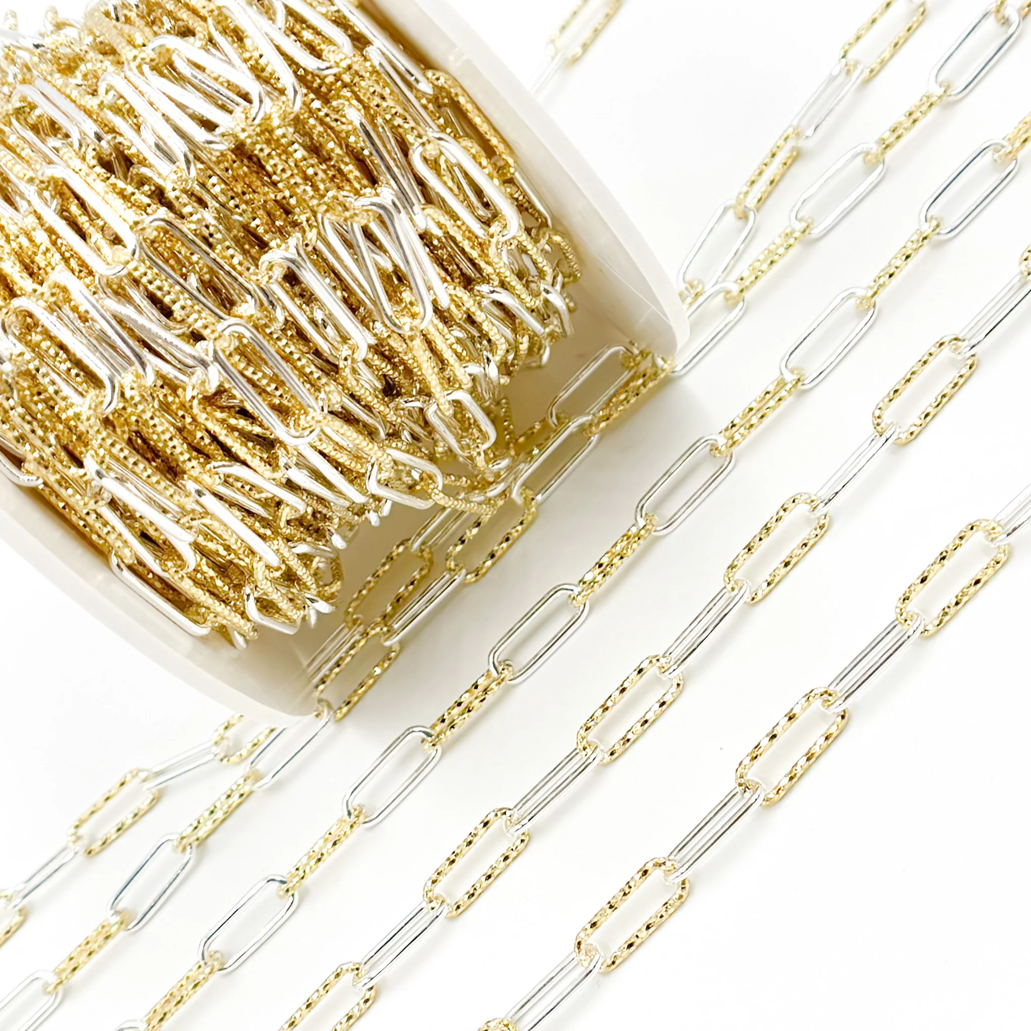V31GS. Sterling Silver Smooth and Gold Plated Diamond Cut Paperclip - Image 4