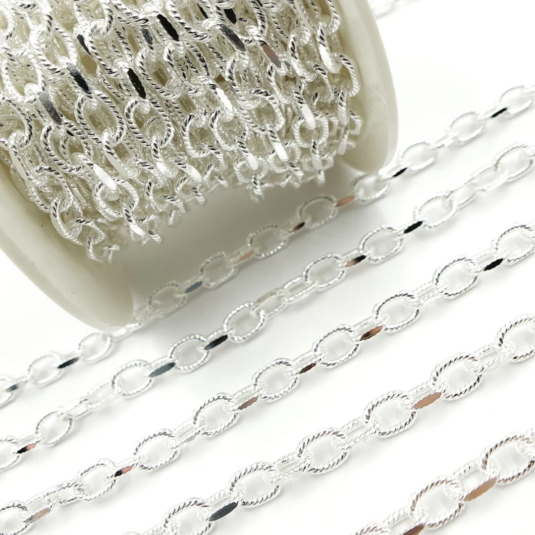 V83SS.  Sterling Silver Twisted & Flat Oval Link Chain - Image 5