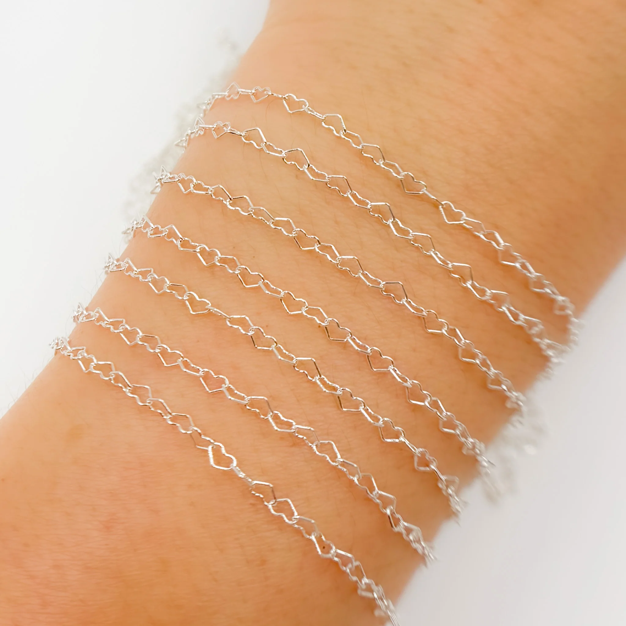 A35/SPSS. 925 Sterling Silver Heart Link Chain - Image 2