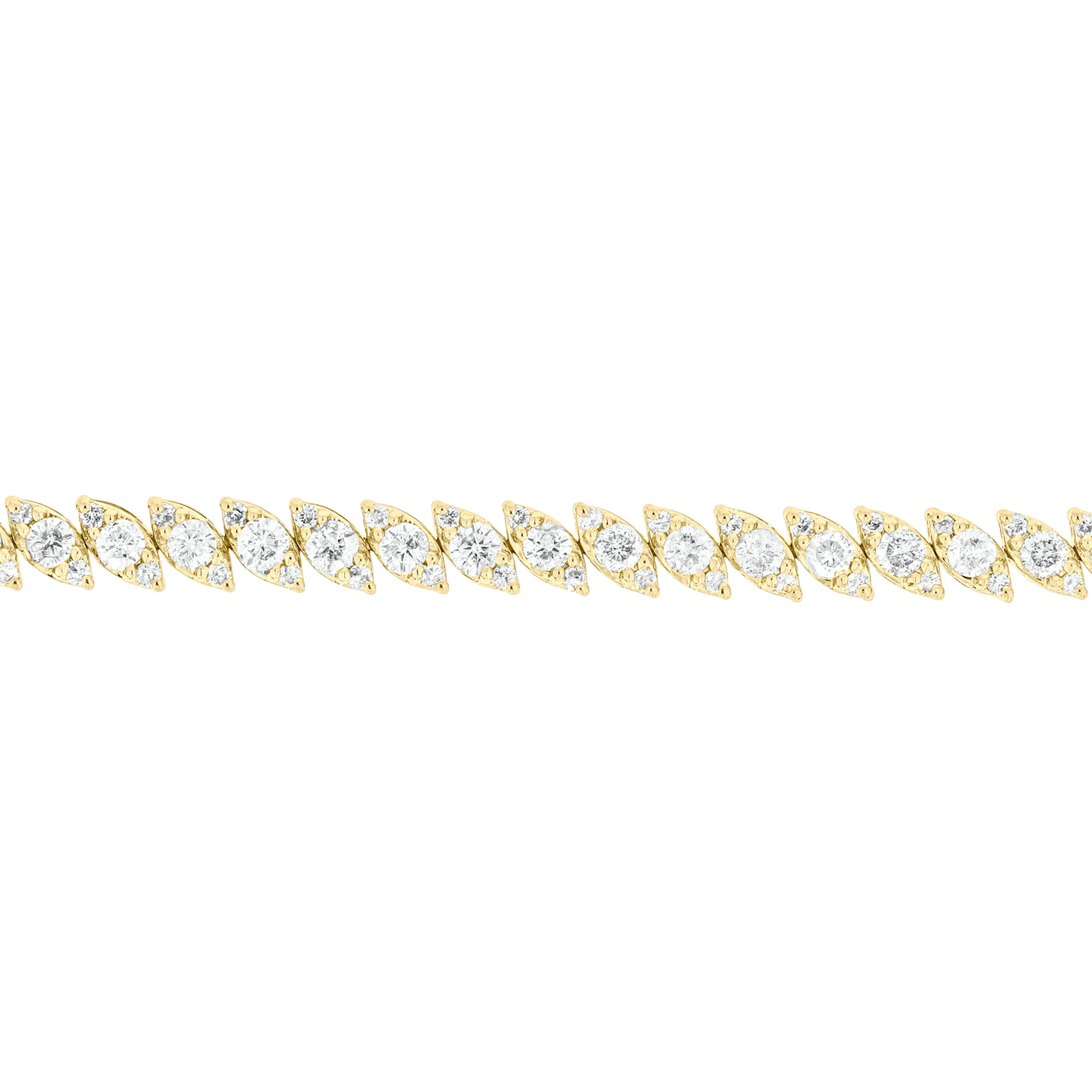 BFN60875. 14K Solid Gold Diamond Bangle - Image 3