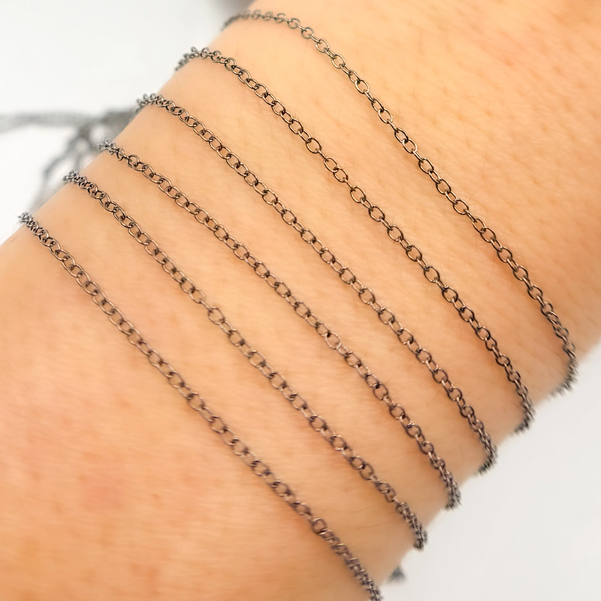 V104BR. Black Rhodium Sterling Silver Smooth Cable Chain - Image 3
