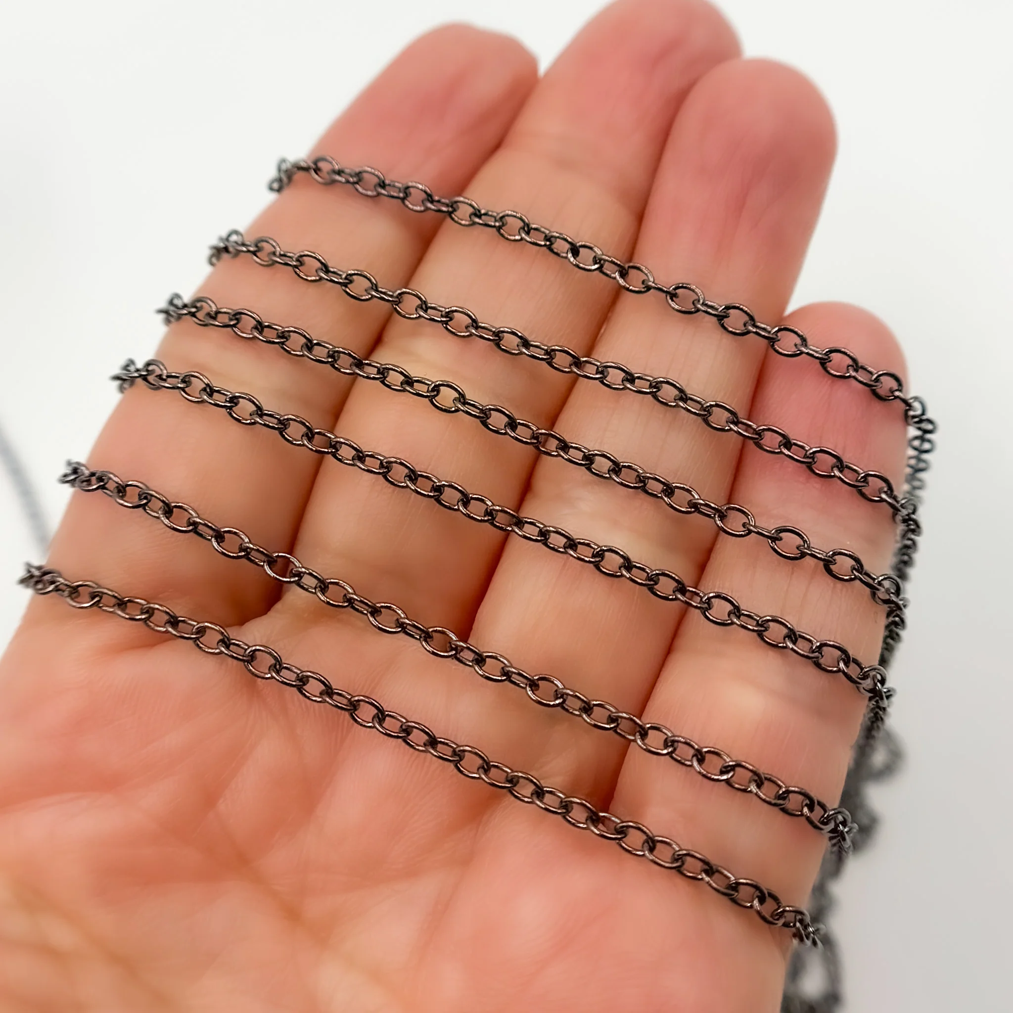 V196BR. Black Rhodium Sterling Silver Smooth Oval Link Chain - Image 3