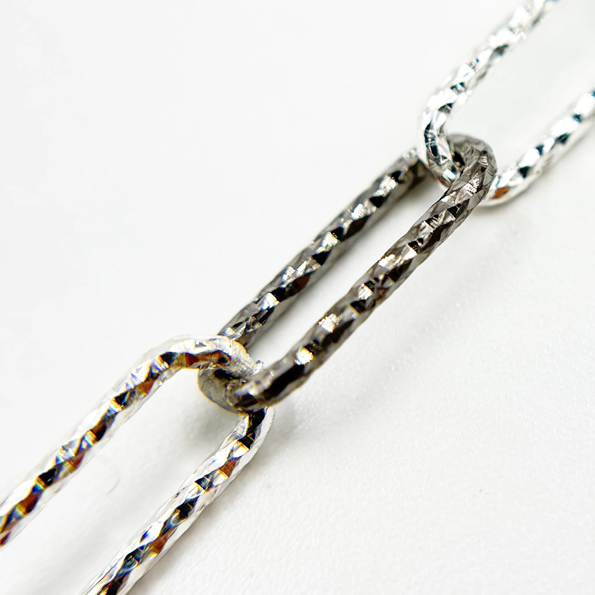 V8SB. Black Rhodium 925 Sterling Silver Paperclip Diamond Cut Chain - Image 4