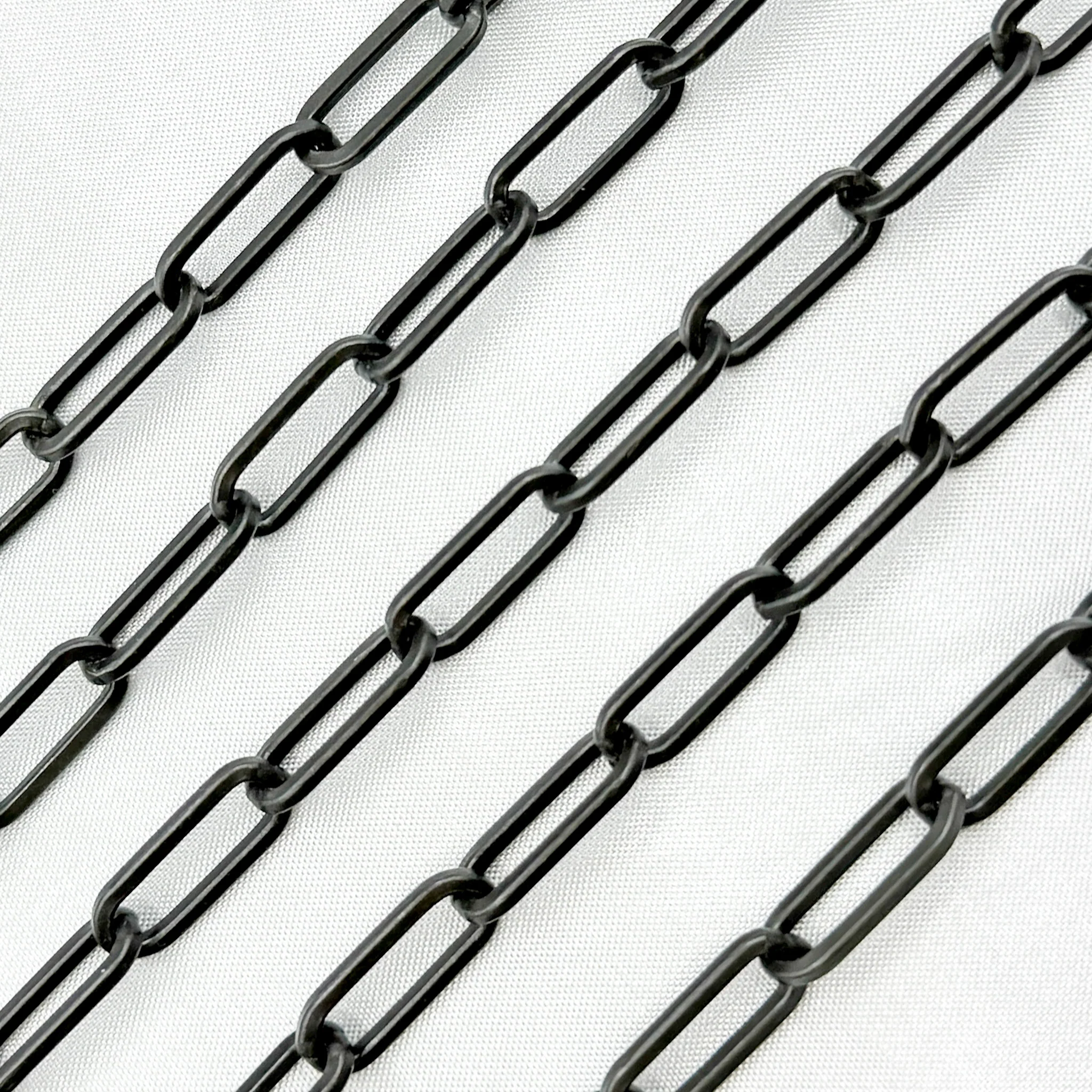 V13BRM. Black Rhodium 925 Sterling Silver Matt Flat Paperclip Chain - Image 4