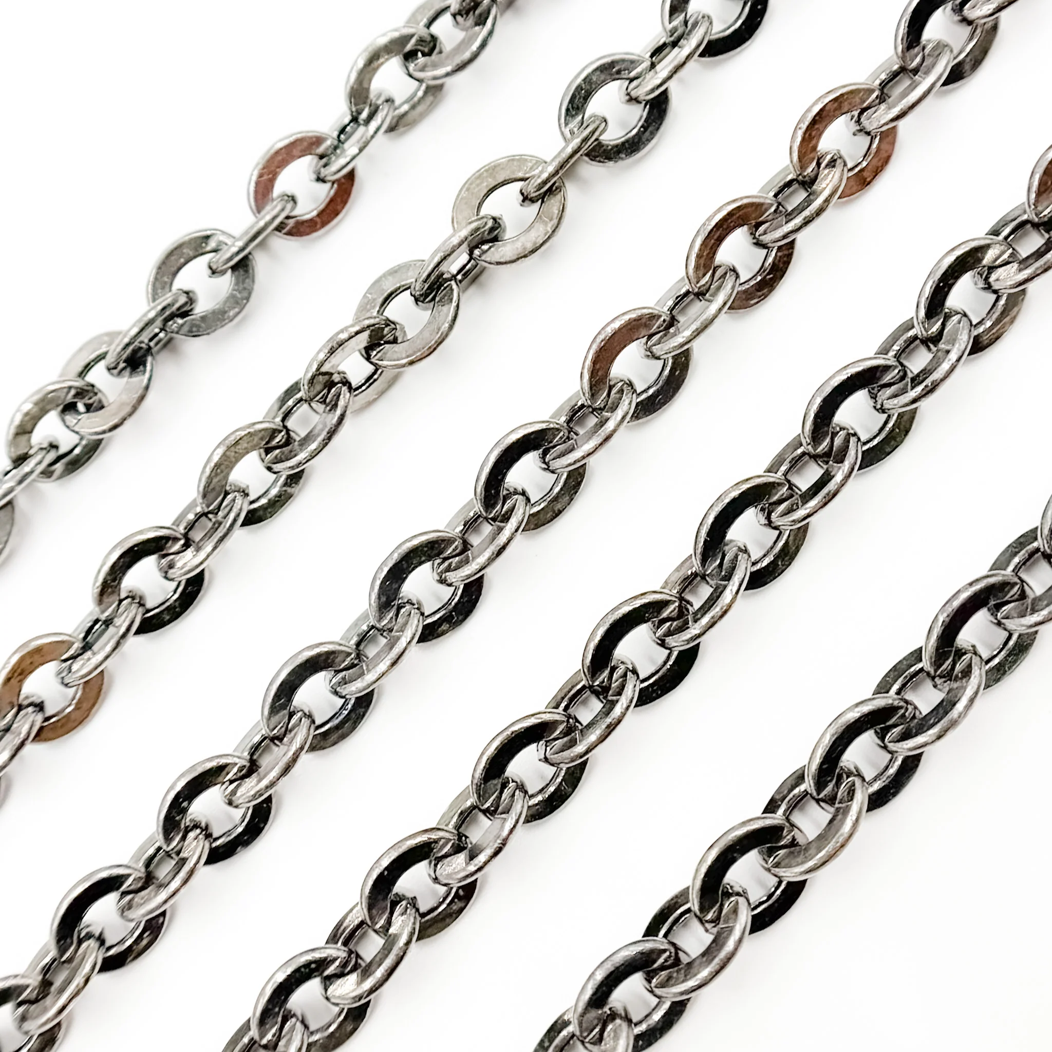V136BR. Black Rhodium Sterling Silver Round Link Chain - Image 2