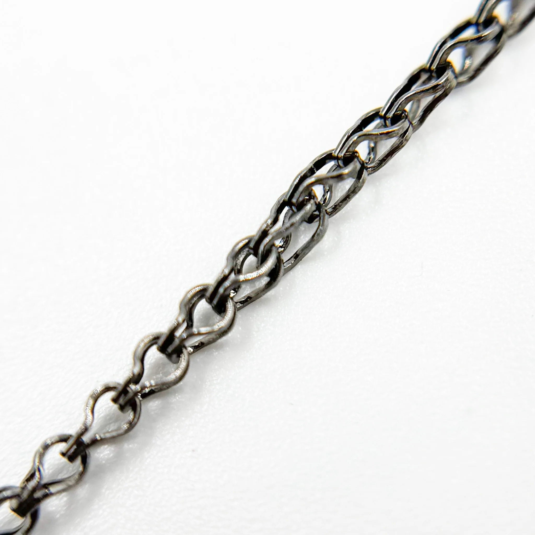 V254BR. Black Rhodium Sterling Silver Wheat Chain - Image 4
