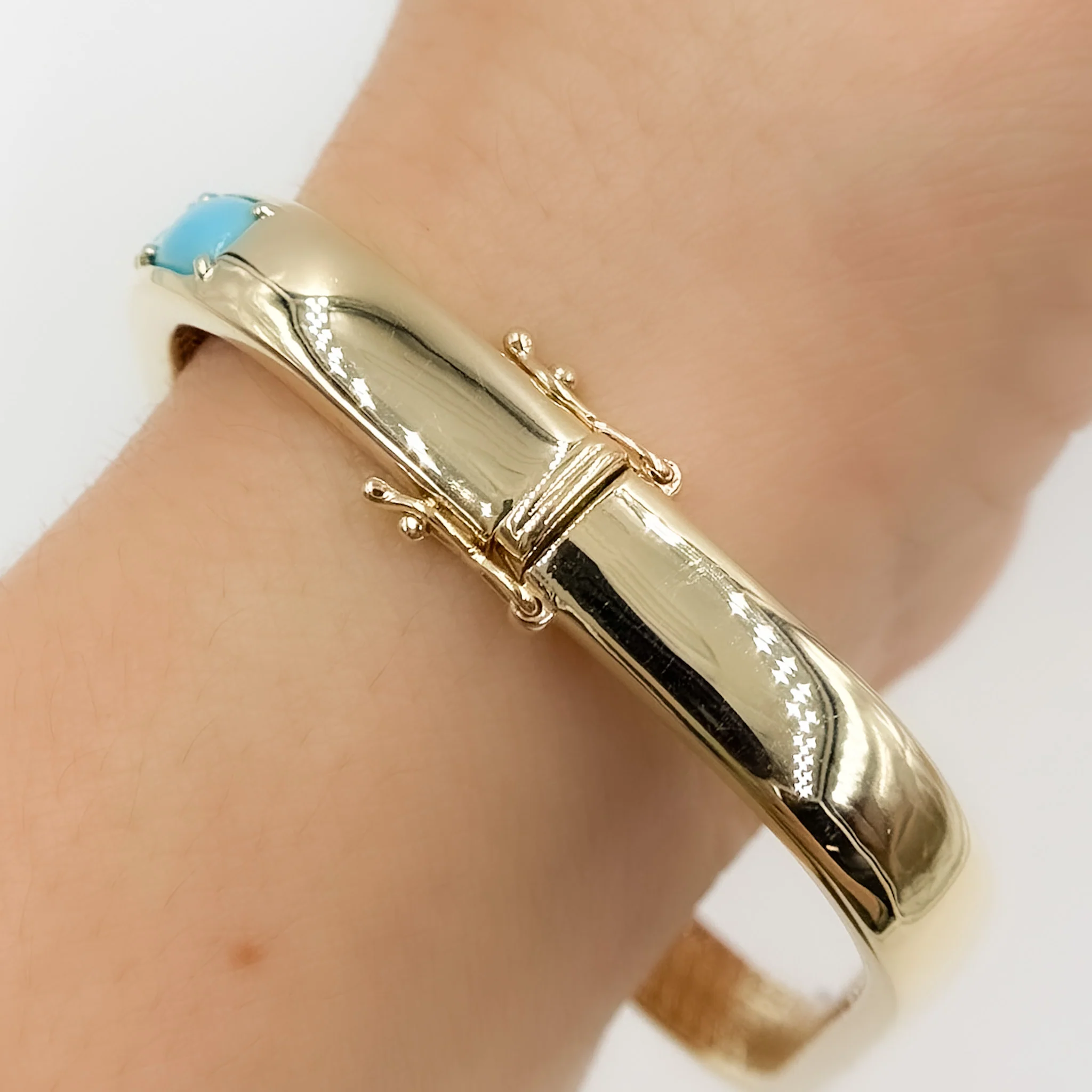 BNZ68318TQ. 14k Solid Gold Square Turquoise Bangle - Image 5