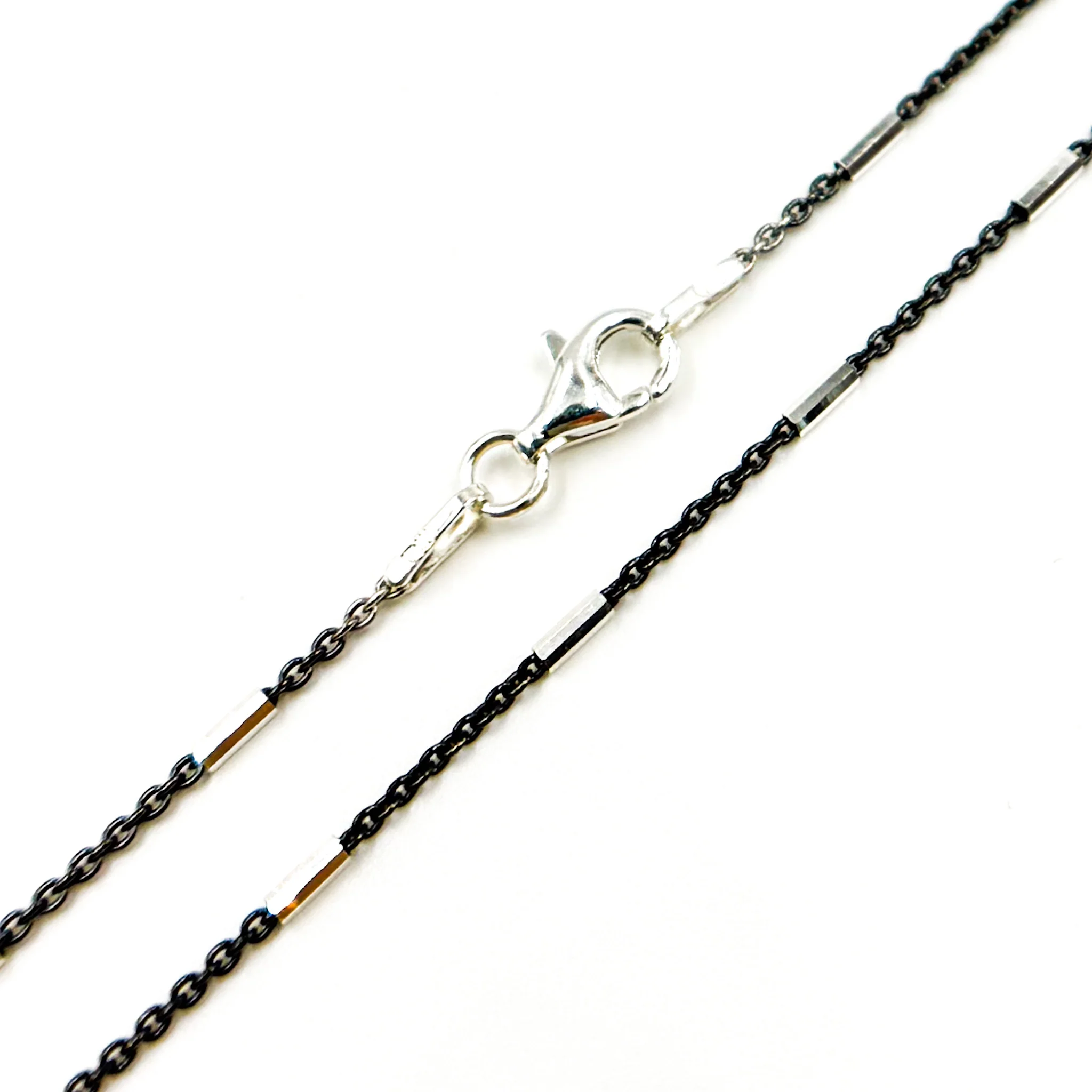 Z9SBF. Cable Oxidized Black and Silver Chain with tubes - Image 7