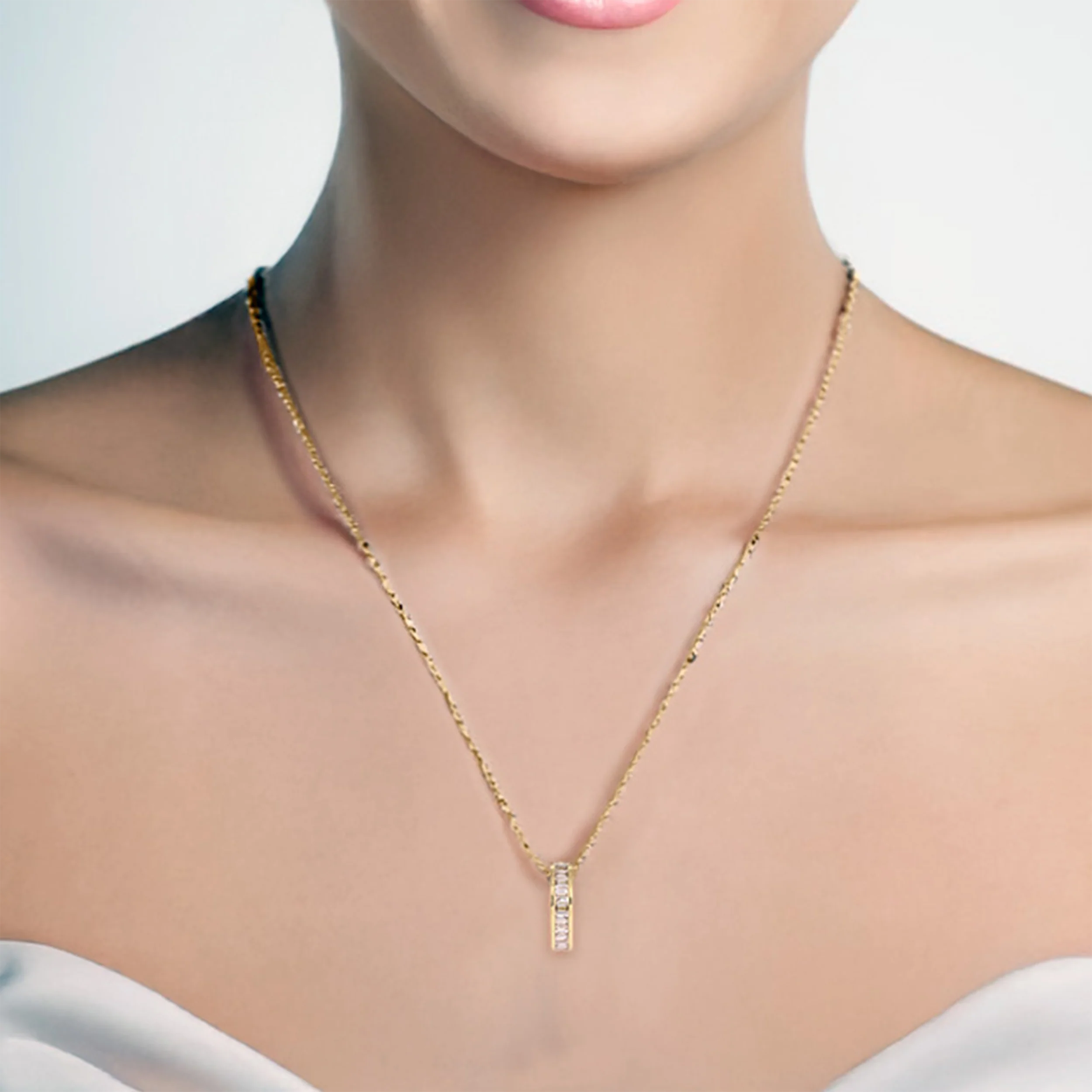 CMH00137. 14K Solid Gold Diamond Oval Ring Charm - Image 2