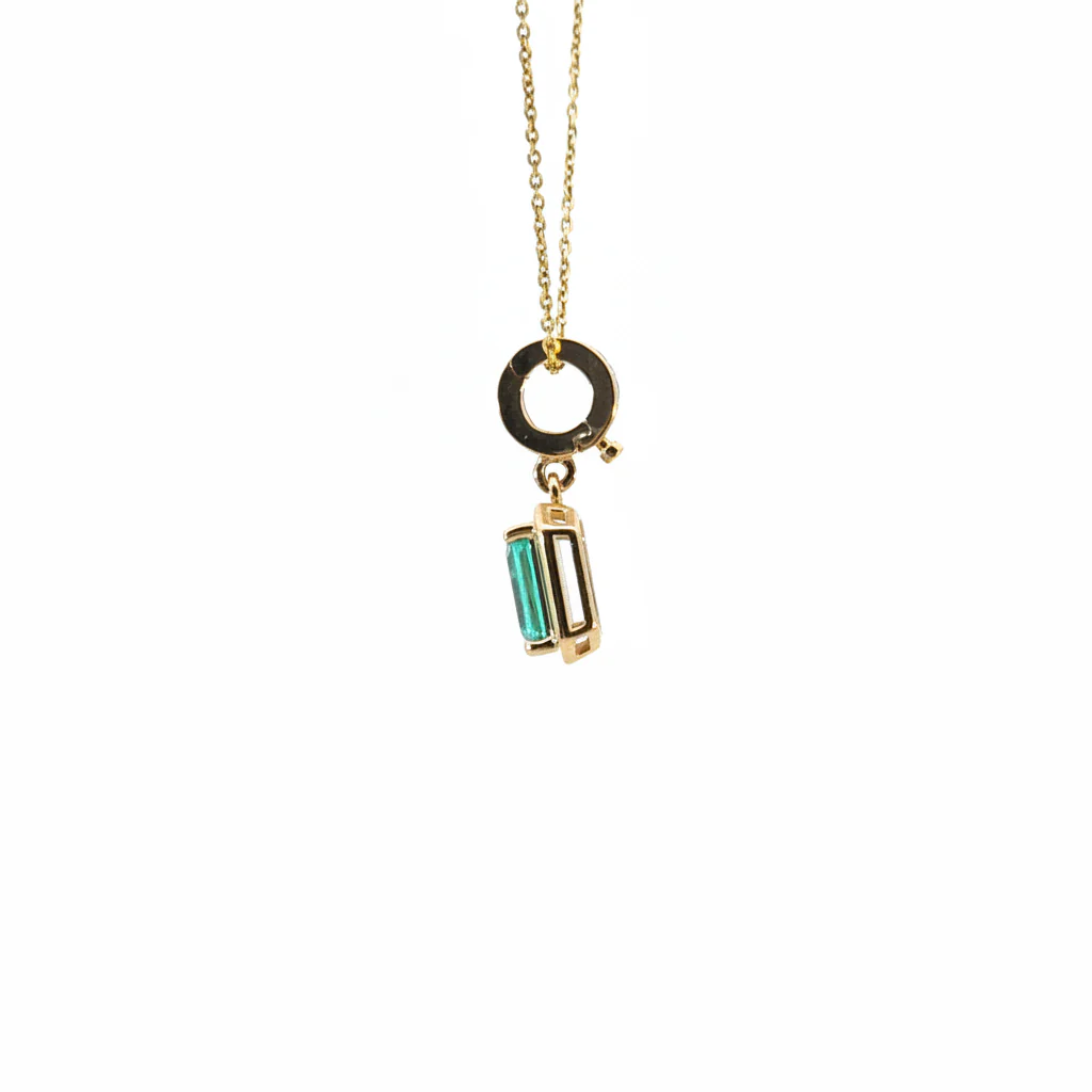 CMZ00366EM6X4. 14K Solid Gold Rectangular-Shaped Emerald Charm - Image 4
