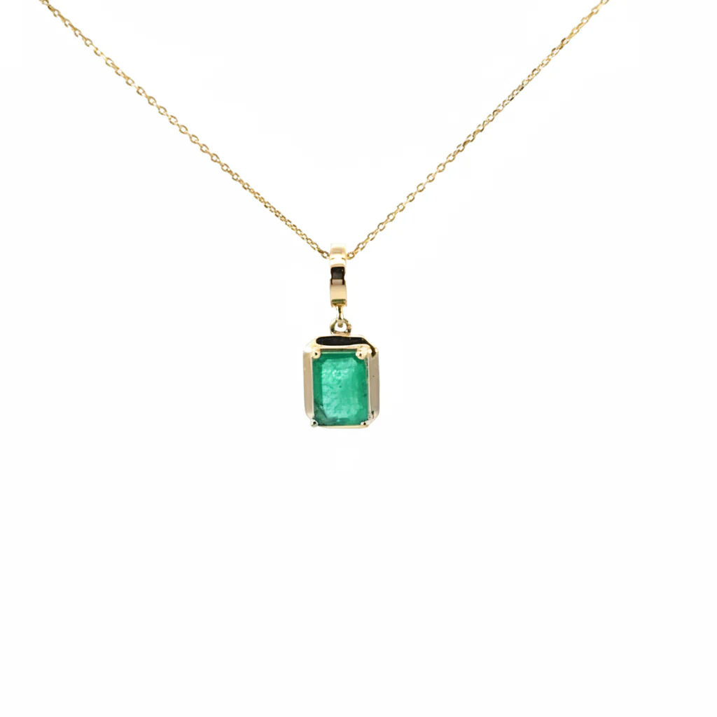 CMZ00366EM7X5. 14K Solid Gold Rectangular-Shaped Emerald Charm - Image 2