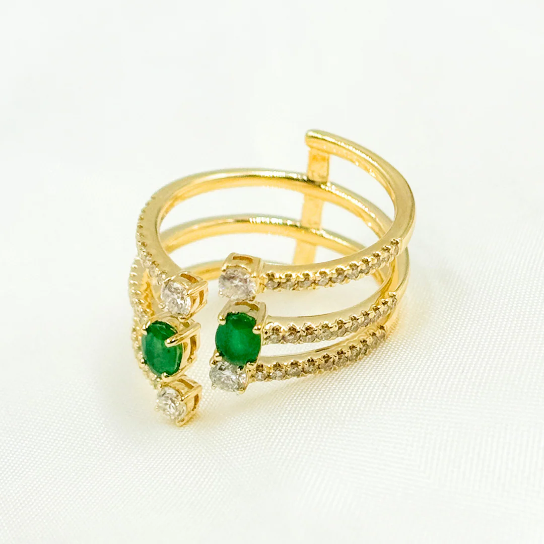 CR96332EM4X3. 14k Solid Gold Diamond and Emerald Ring