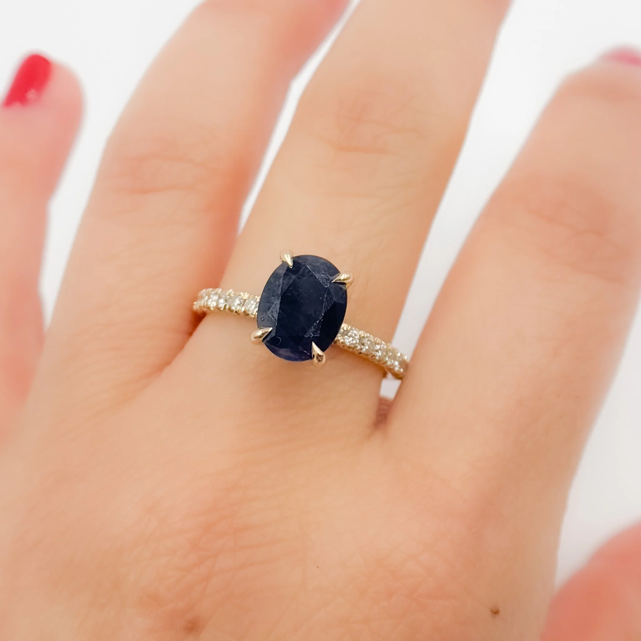 CR96969BS9X7. 14K Solid Yellow Gold Oval Blue Sapphire and Diamonds Fancy Ring - Image 2