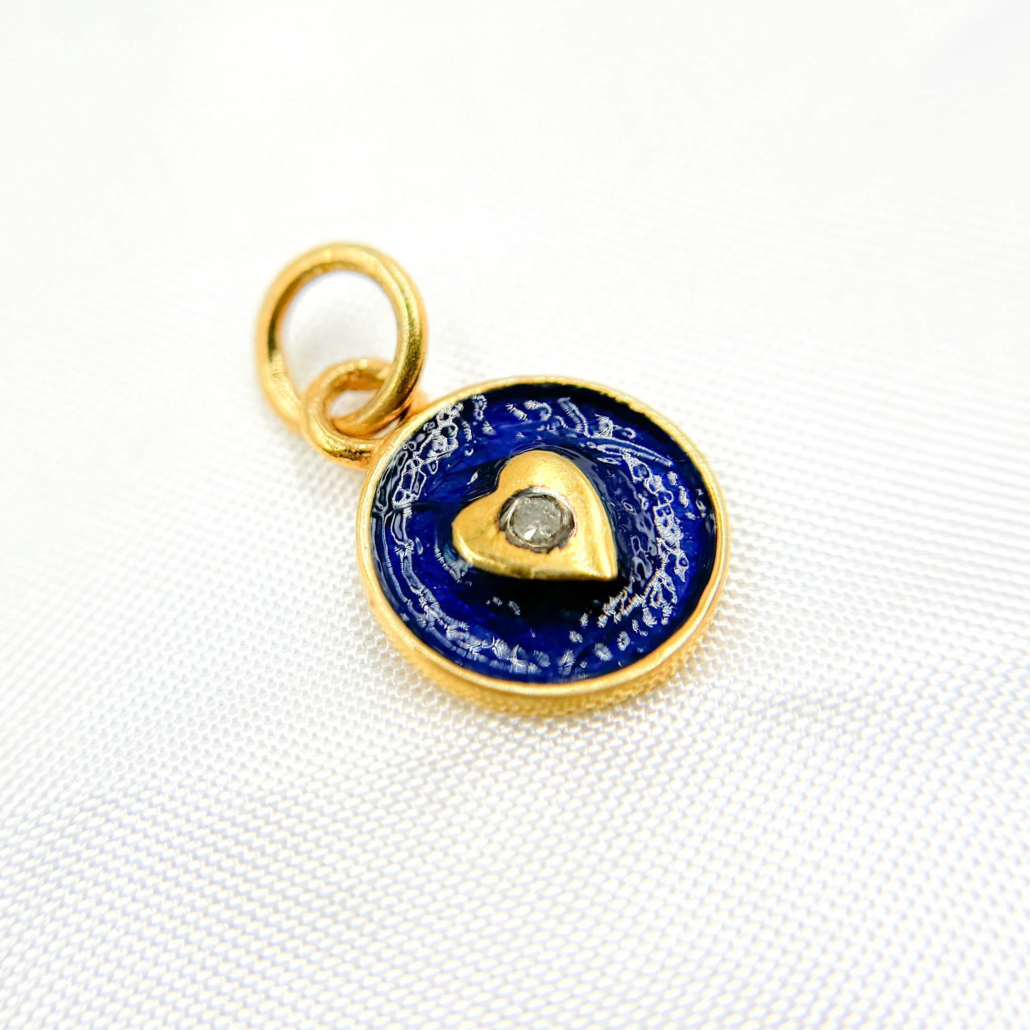 DC134A. Diamond Sterling Silver Round Heart Enamel Charm - Image 10
