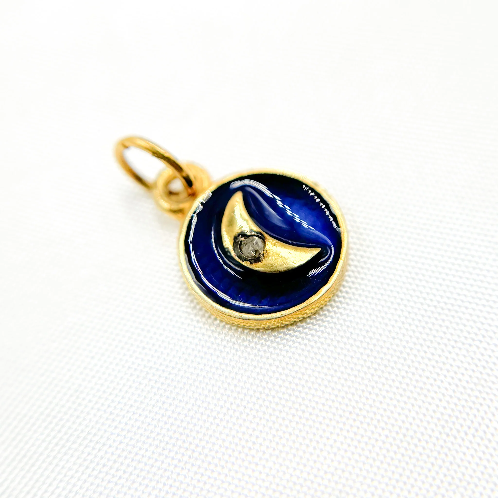 DC145A. Diamond Sterling Silver Round Moon Enamel Charm - Image 2