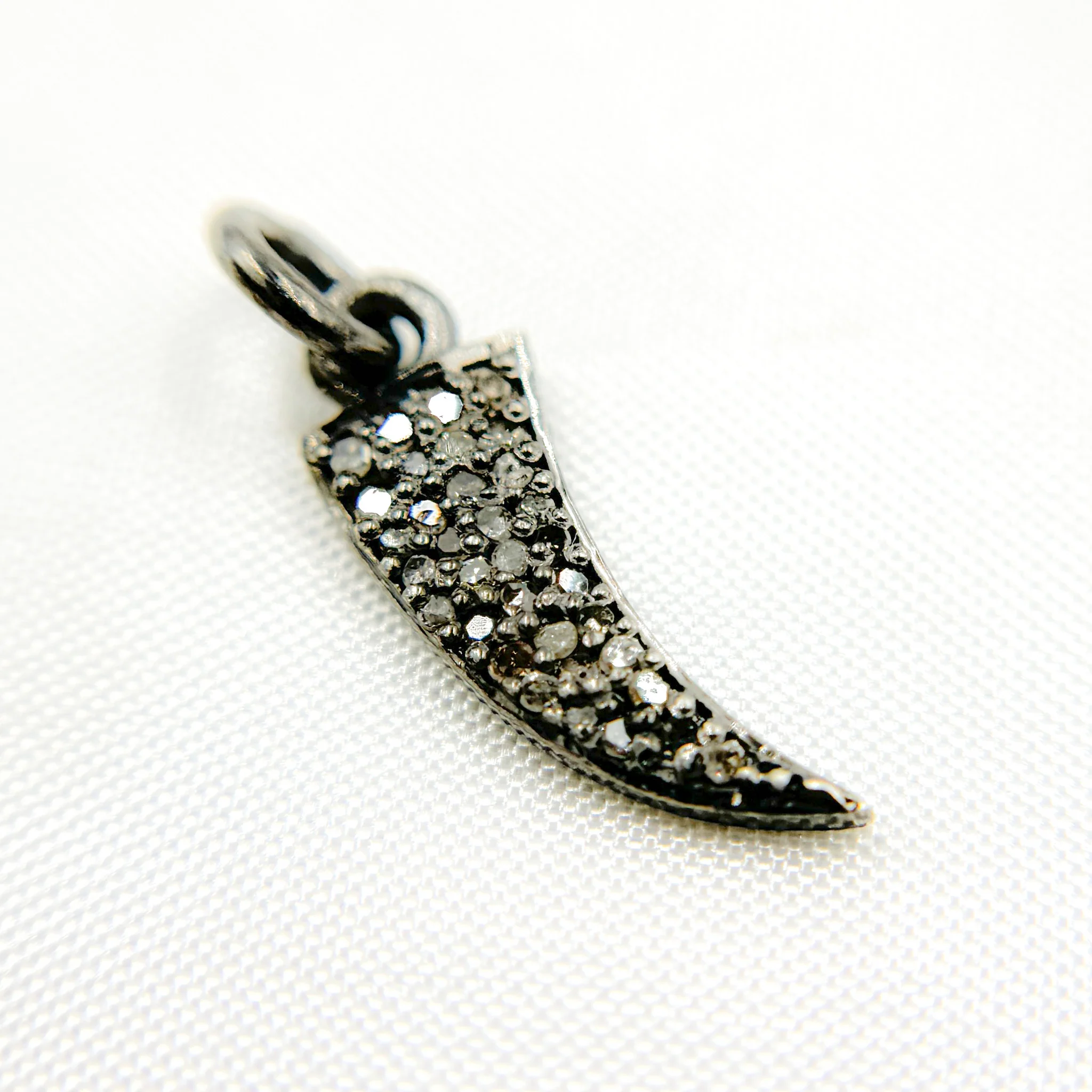 DC355. Diamond Sterling Silver Horn Charm - Image 3