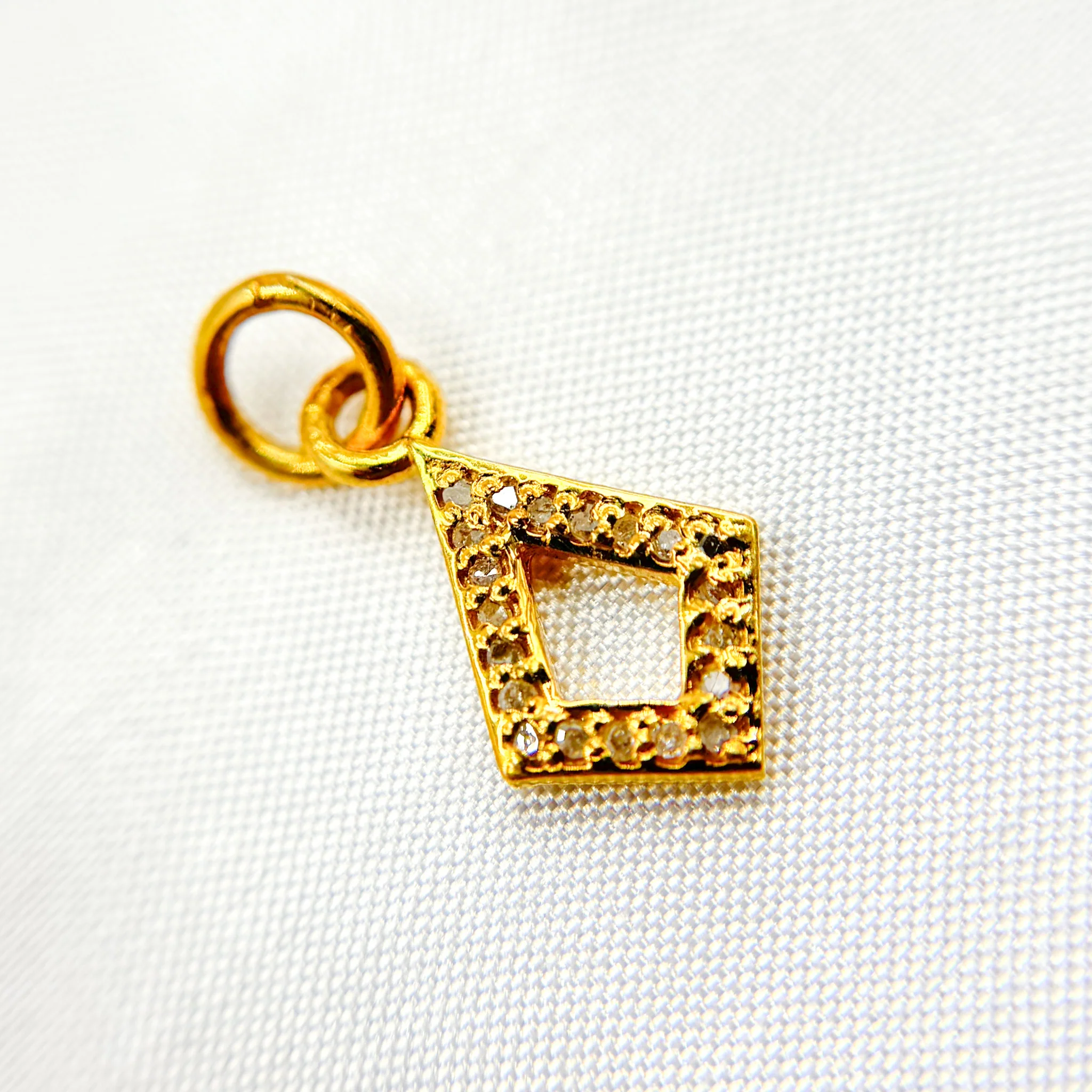 DC360. Diamond Sterling Silver Rhombus Charm - Image 5