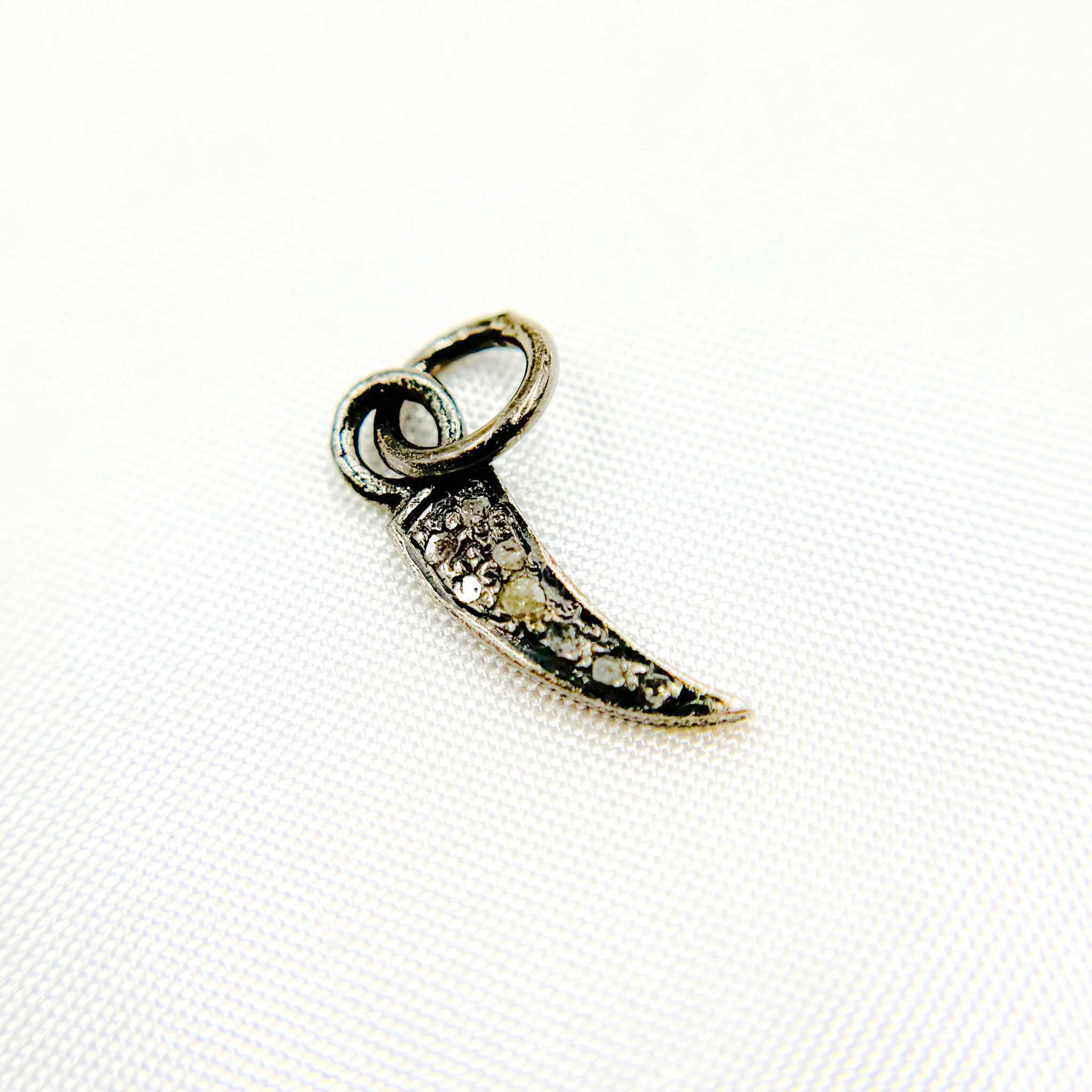 DC362. Diamond Sterling Silver Mini Horn Charm - Image 5