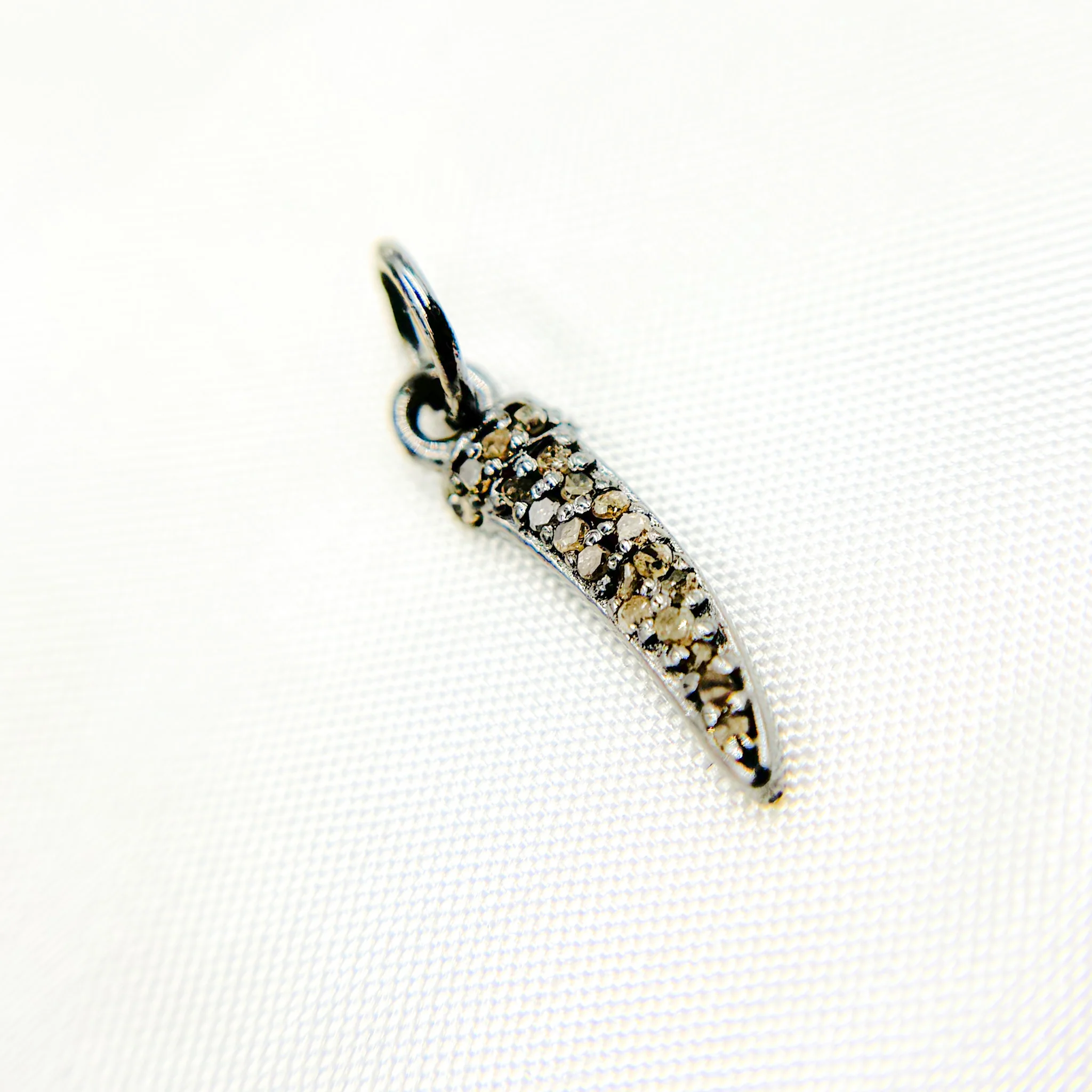 DC404. Diamond Sterling Silver Mini Horn Charm - Image 3