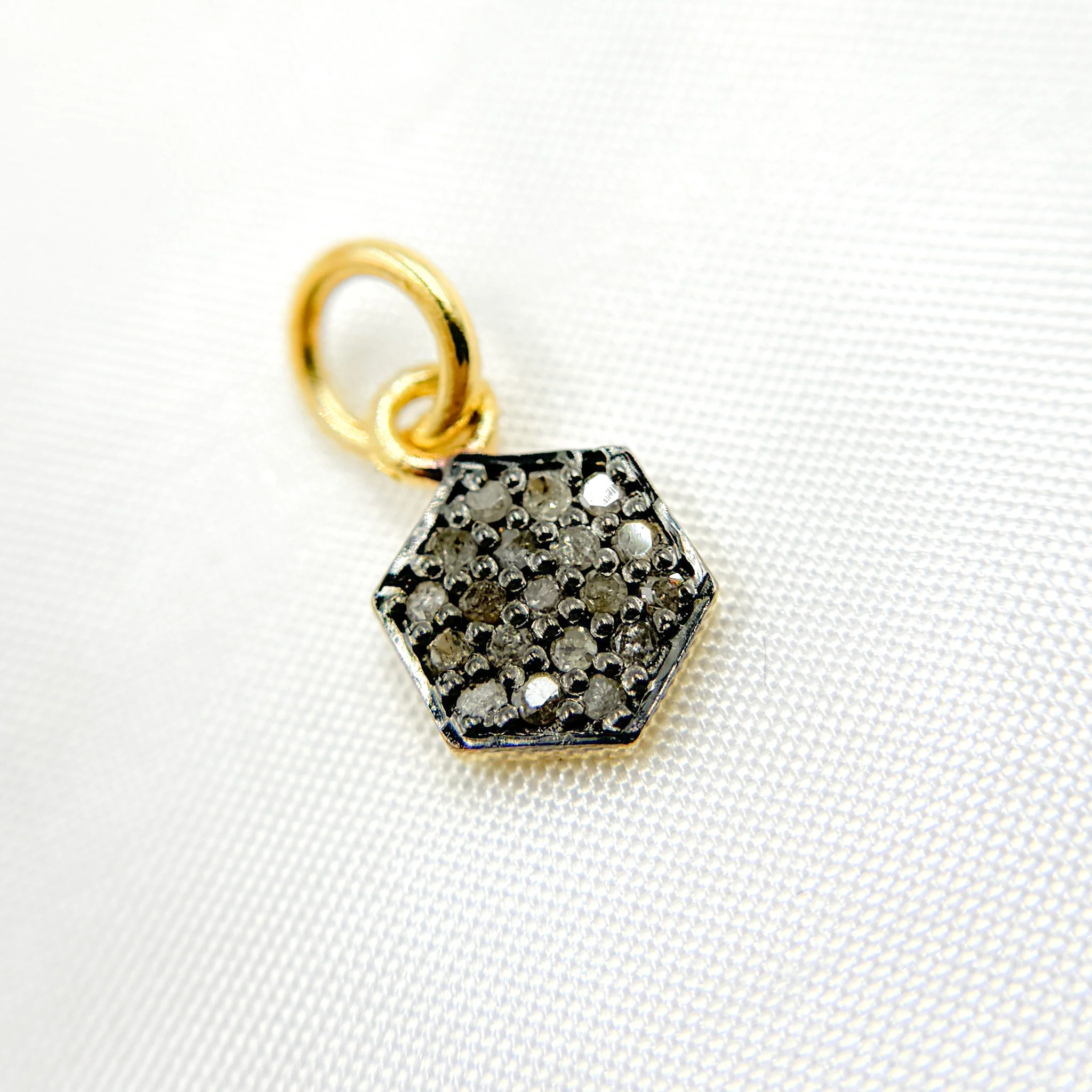 DC461. Diamond Silver Hexagon Charm - Image 4
