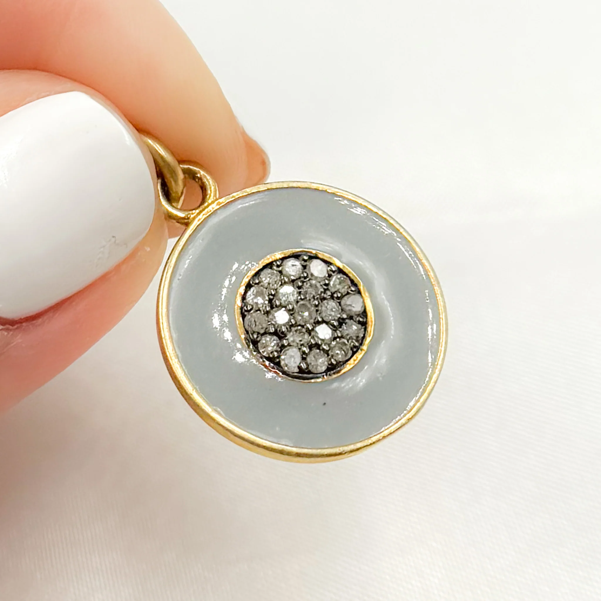 DC508A. Diamond Sterling Silver Round Enamel Pendant - Image 3