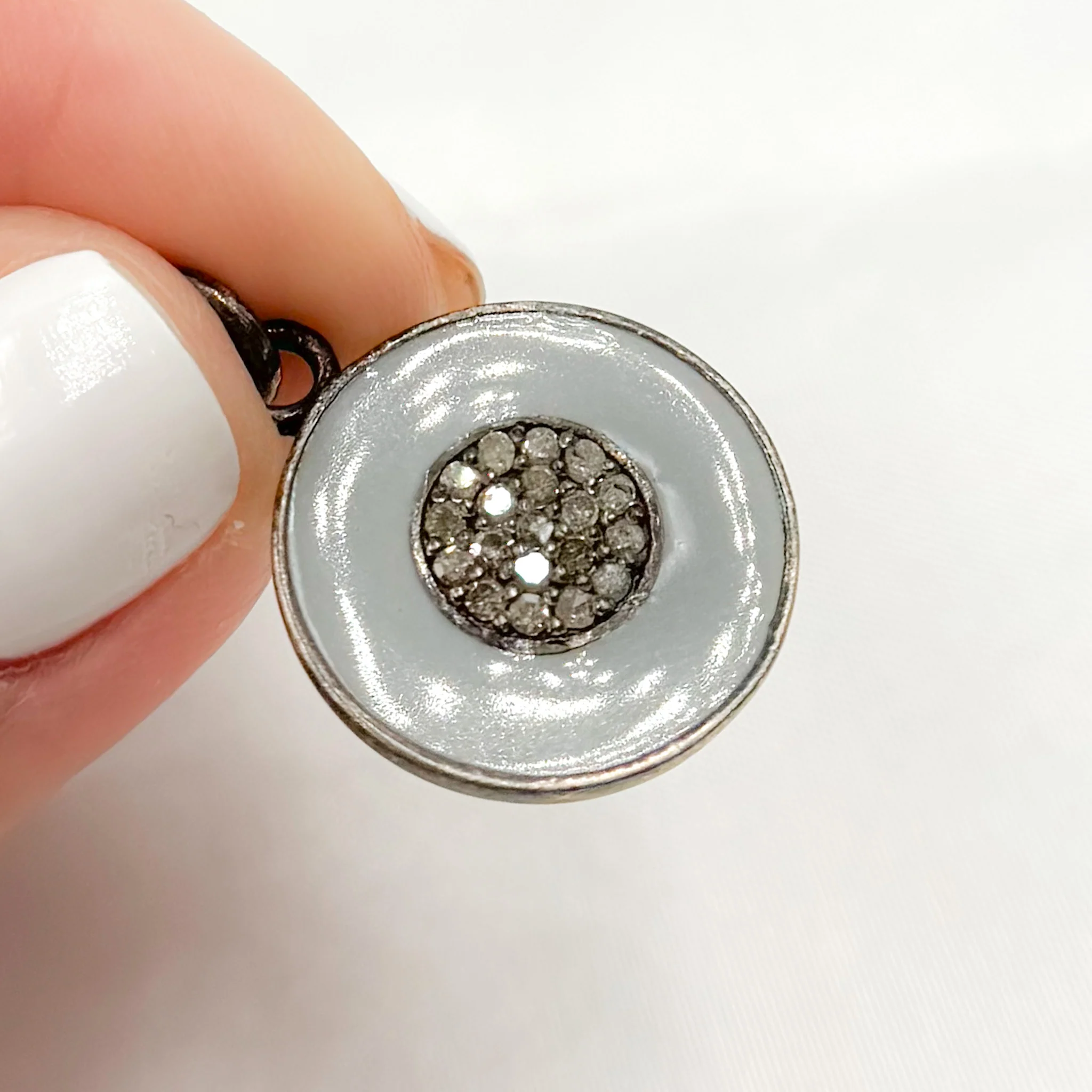 DC508A. Diamond Sterling Silver Round Enamel Pendant - Image 4