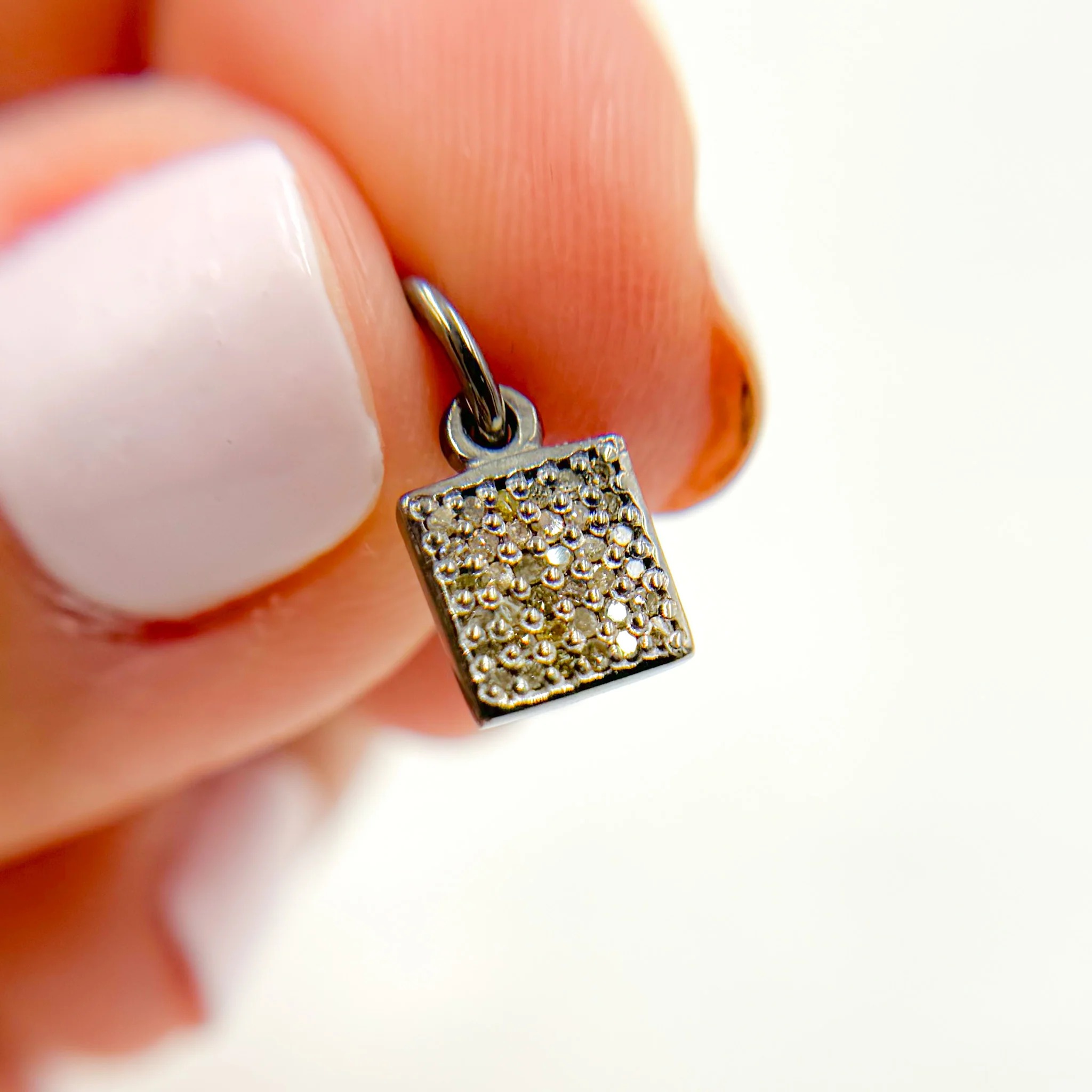 DC890. Diamond Sterling Silver Square Charm - Image 3