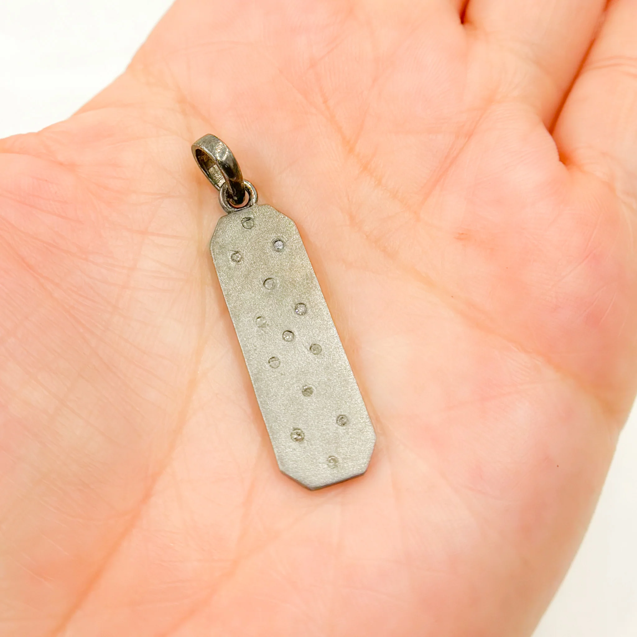 DC039. Diamond & Sterling Silver Rectangle Pendant - Image 2