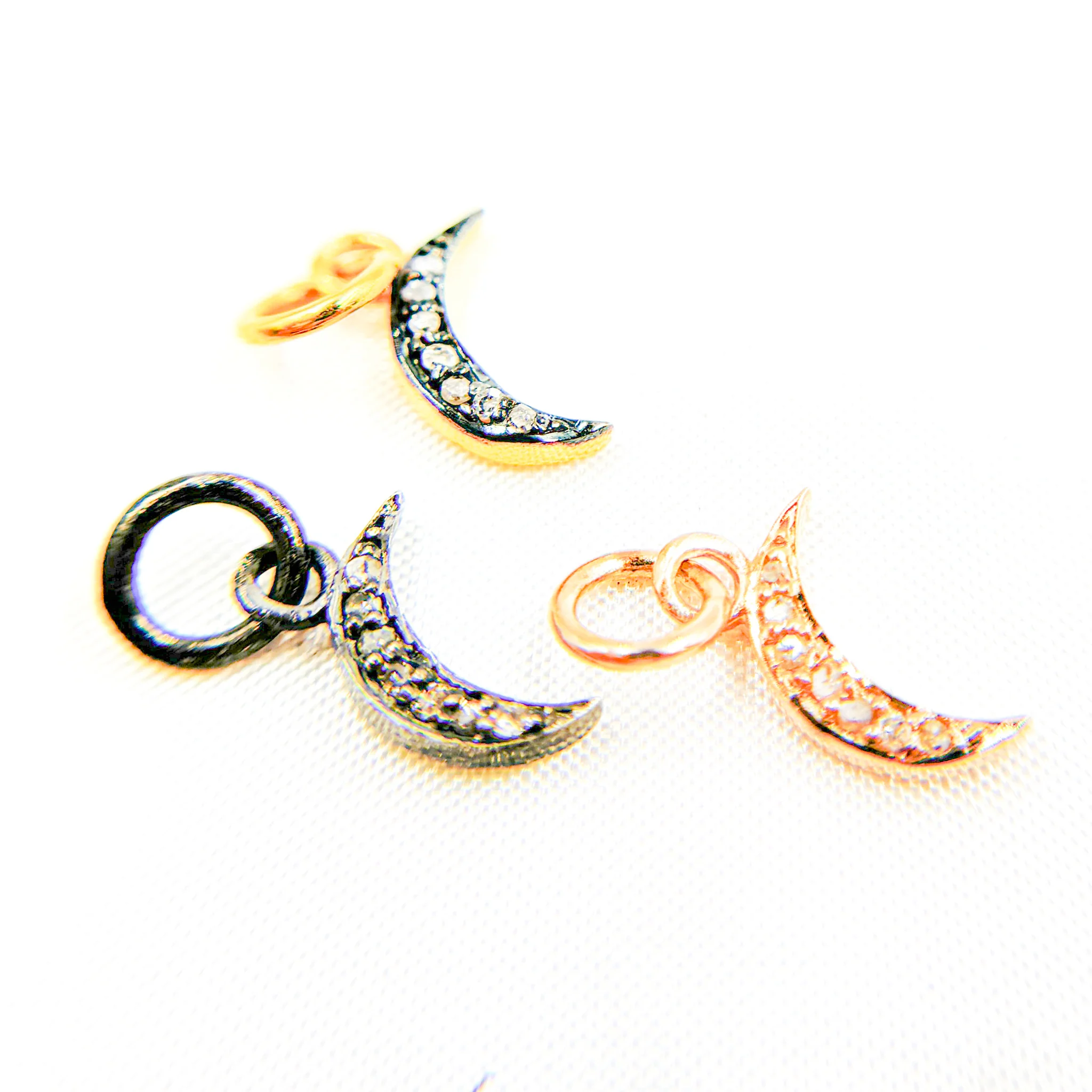 DC081. Diamond Sterling Silver Moon Charm