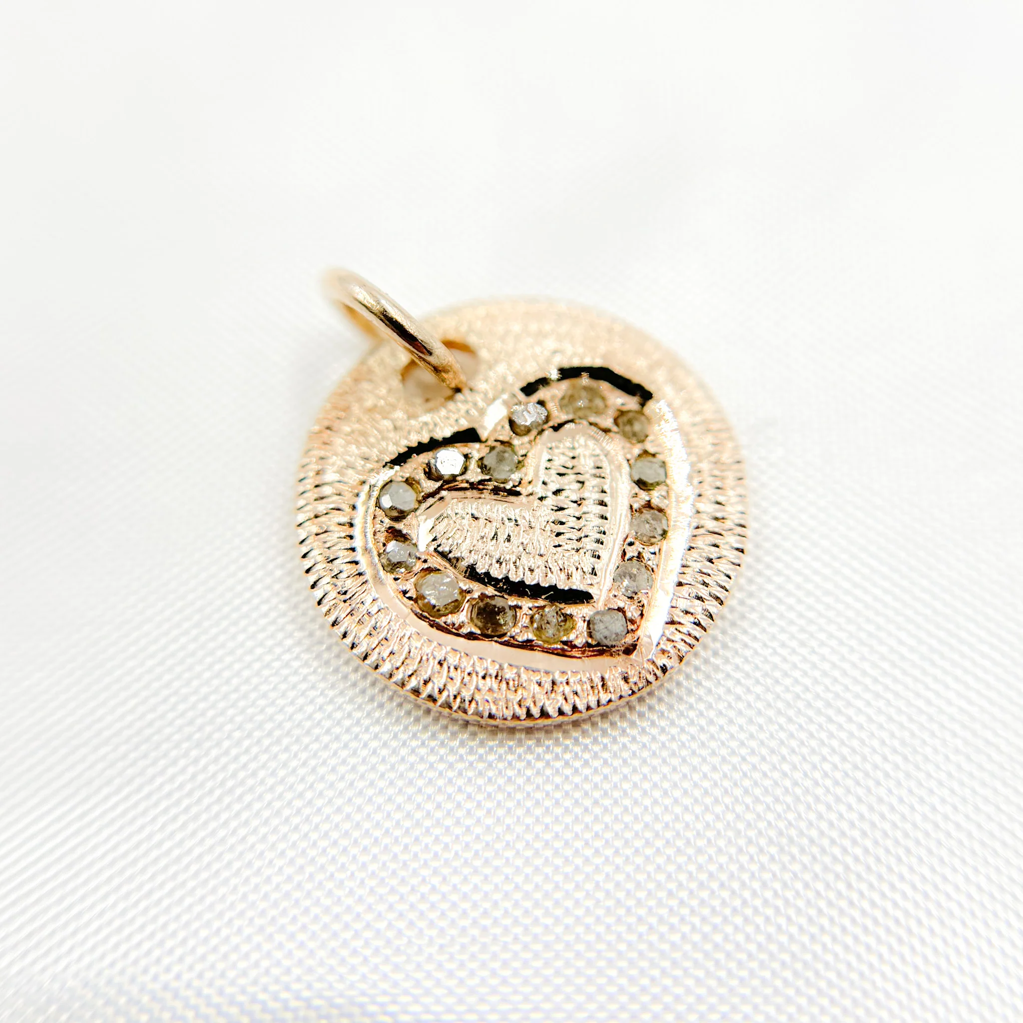 DC576. Diamond Sterling Silver Round Heart Charm - Image 5