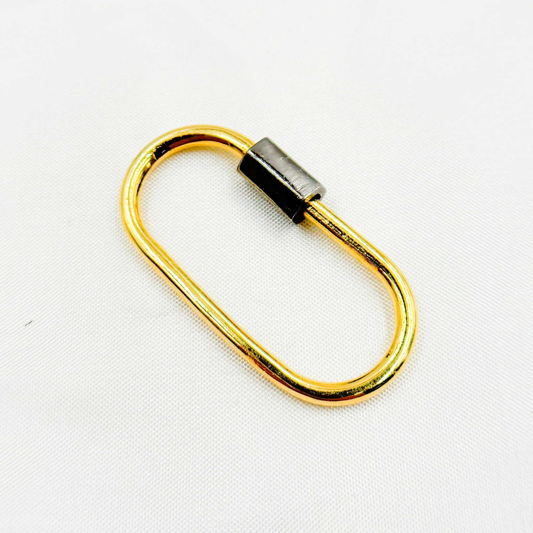 DC605. Sterling Silver Screw Oval Clasp - Image 6
