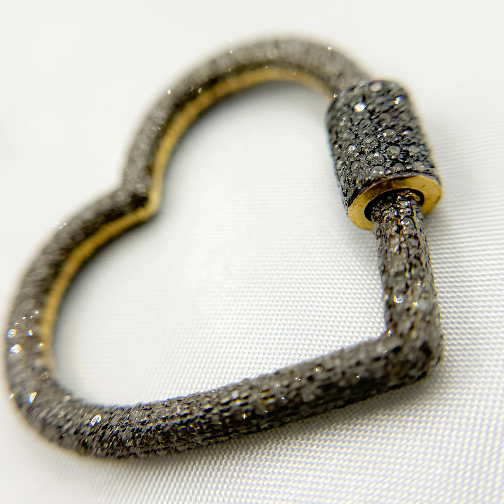 DC658. Diamond & Sterling Silver Heart Carabiner Clasp