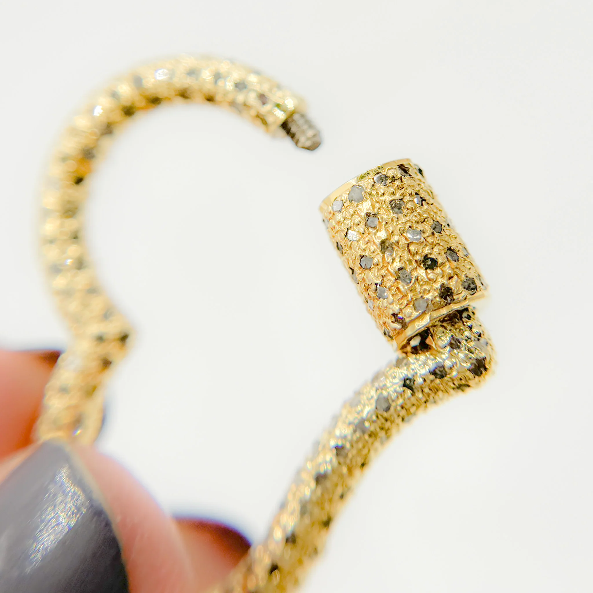 DC716. Diamond & Sterling Silver Heart Carabiner Clasp - Image 4