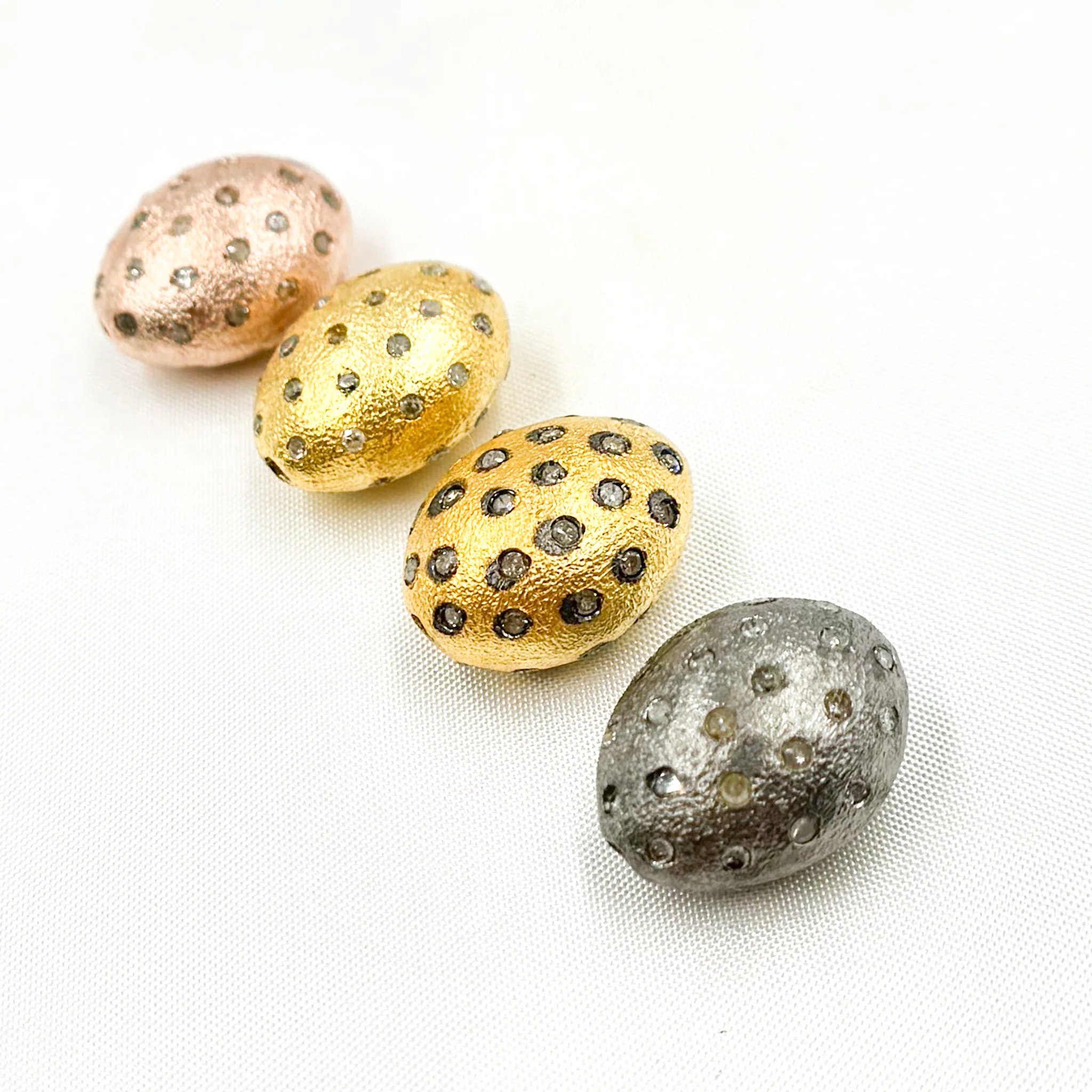 DC743. Diamond Sterling Silver Oval Bead