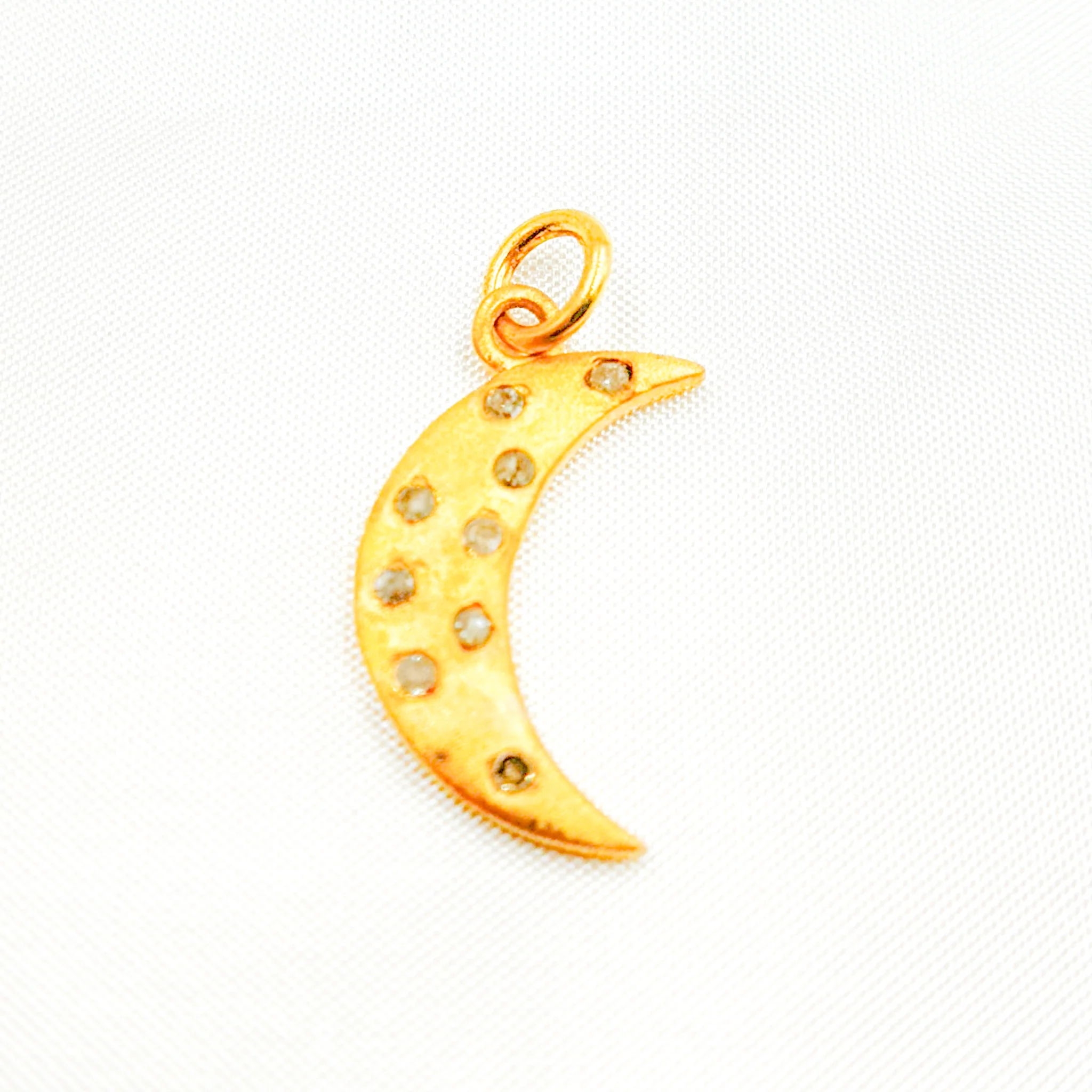 DC949. Diamond Sterling Silver Moon Pendant - Image 4