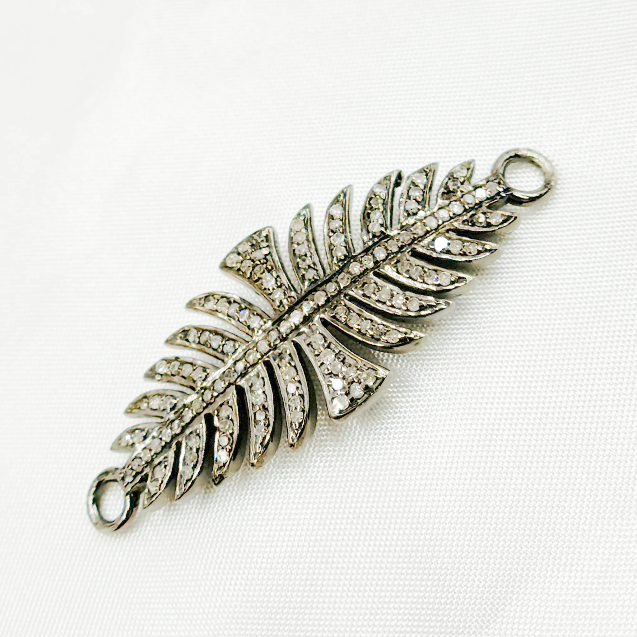 DC966. Diamond Sterling Silver Leaf Shape Connector - Image 3