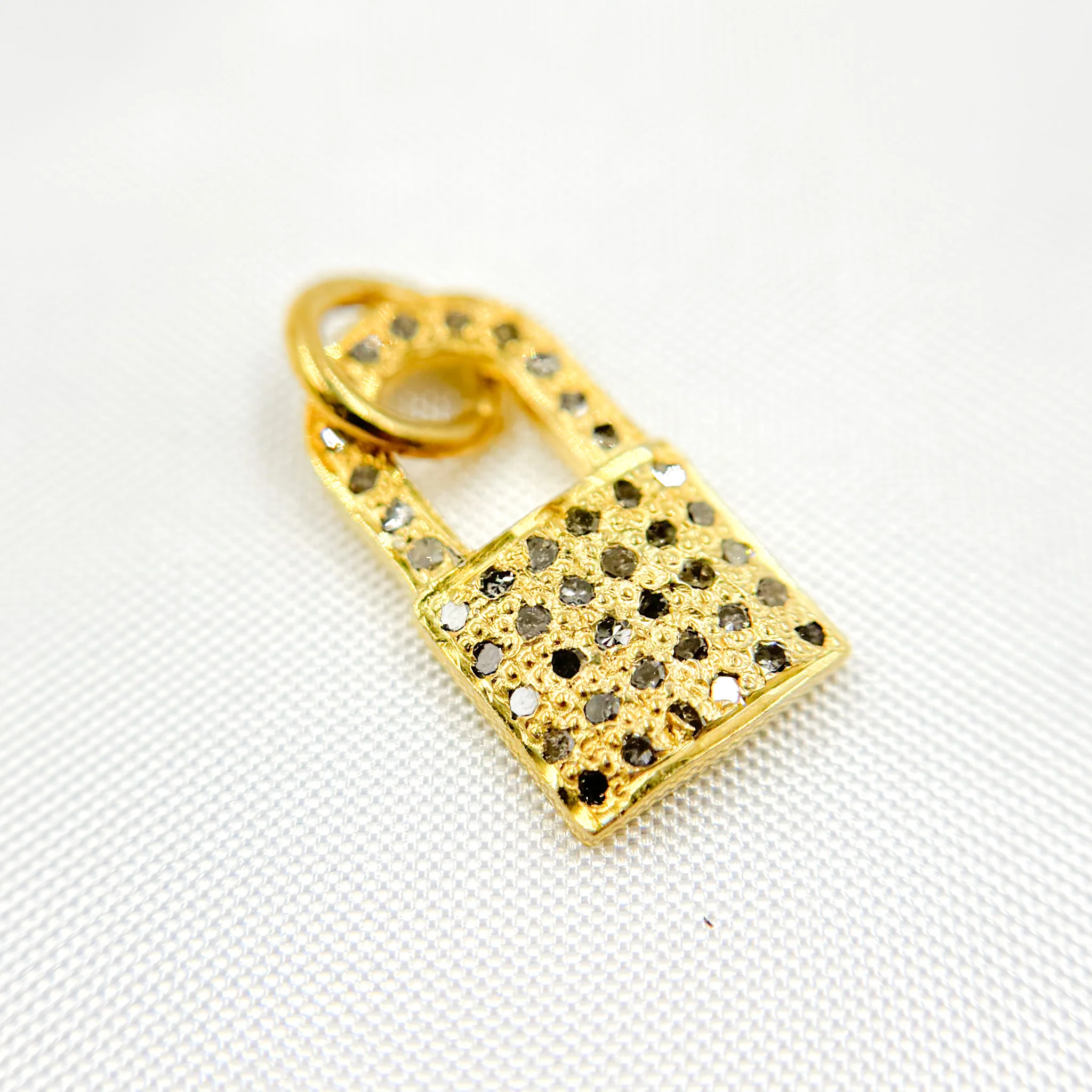 DC998. Diamond Sterling Silver Lock Charm - Image 6