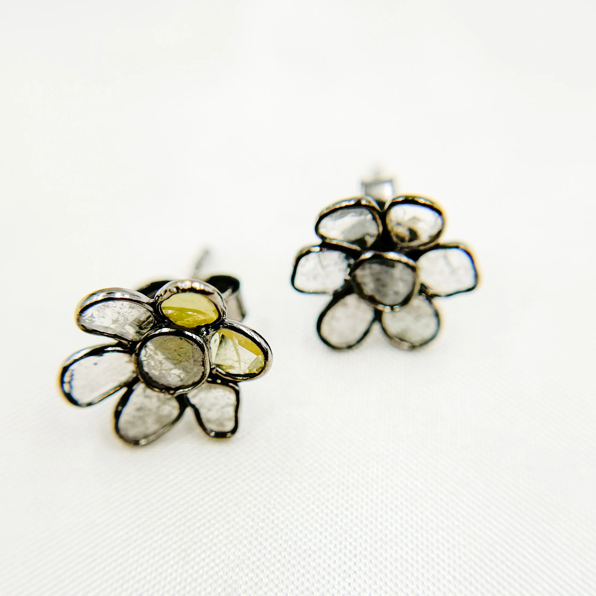 DE030. Diamond Silver Flower Studs - Image 14