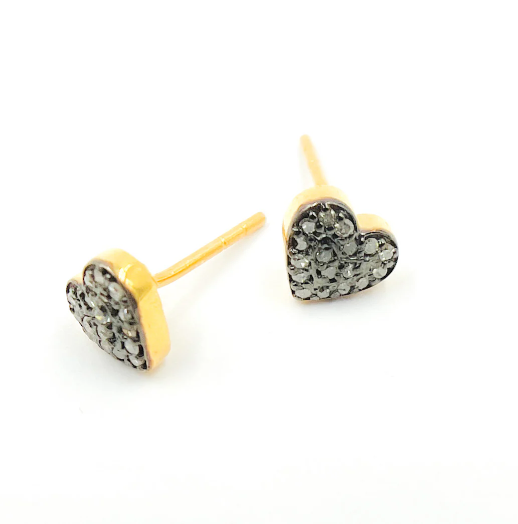 DE053. Pave Diamond Sterling Silver Heart Studs - Image 6