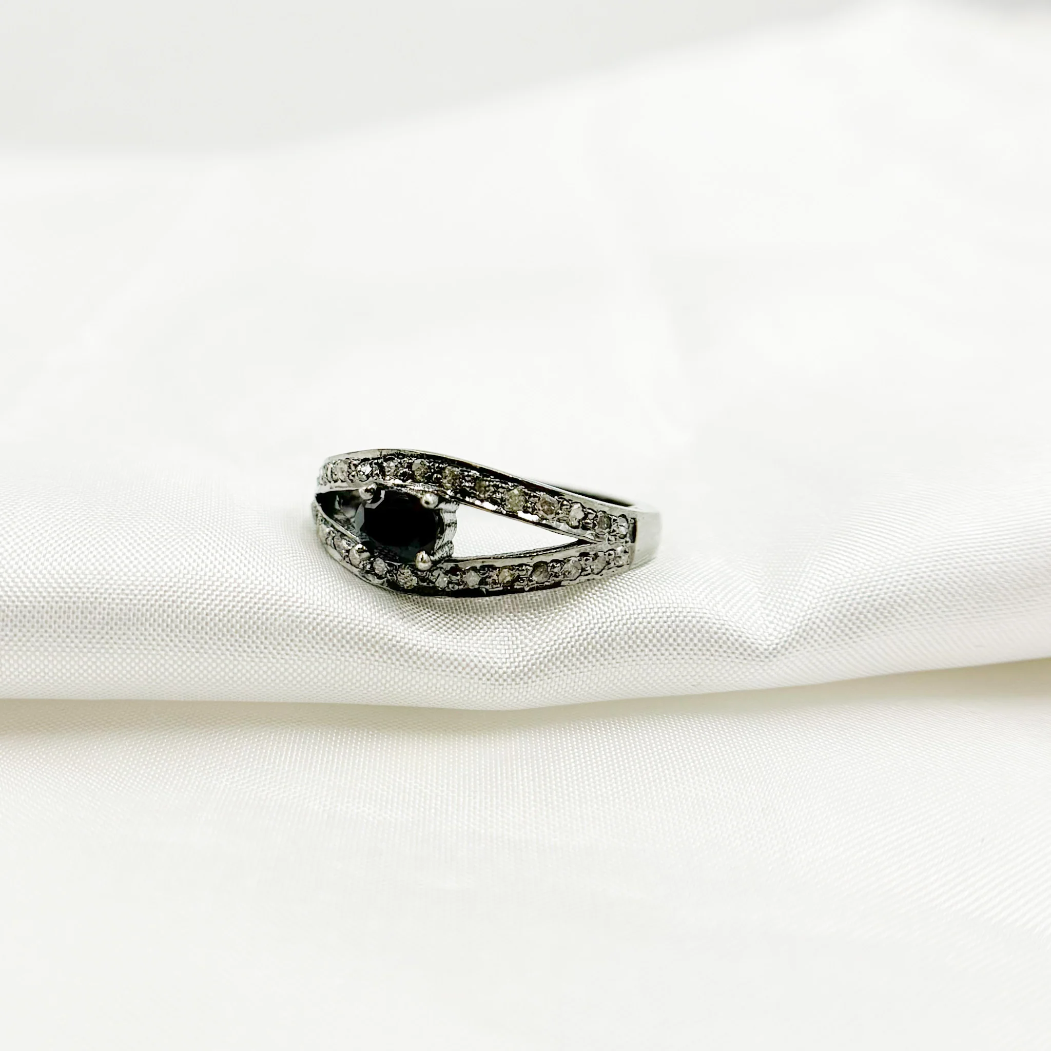 DE04. Diamond Black Rhodium Sterling Silver Gemstone Ring - Image 4