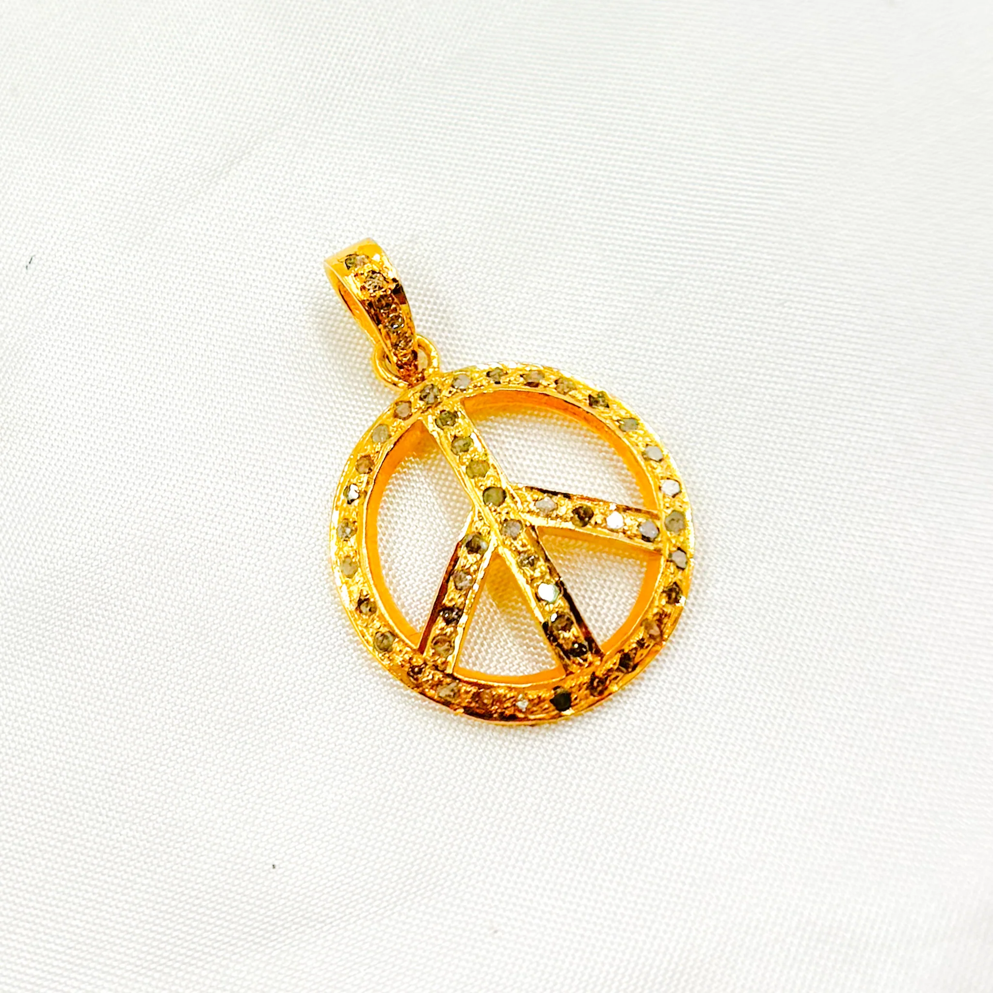 DP228. Diamond Sterling Silver Round Peace Pendant - Image 4