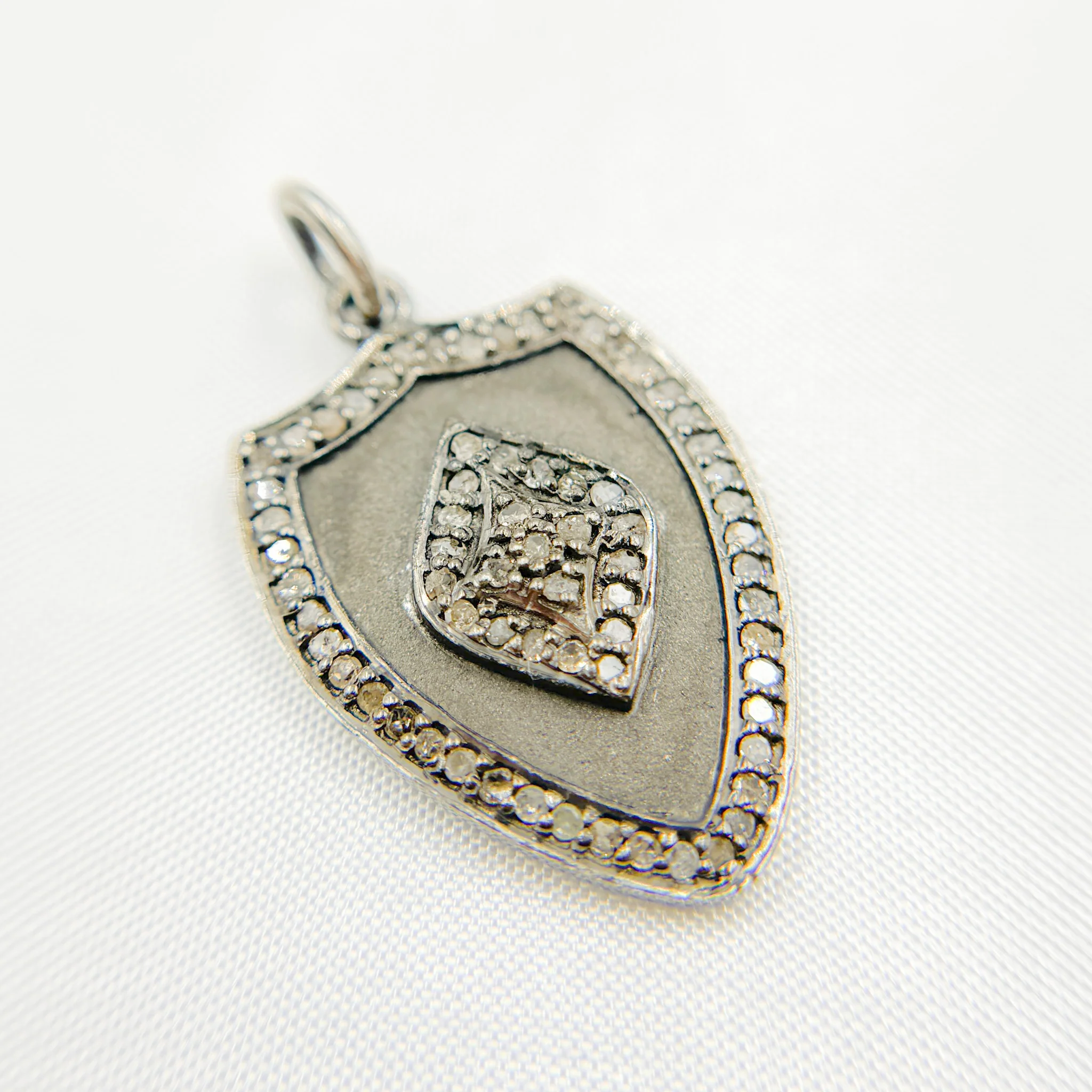 DP250. Diamond & Sterling Silver Shield Shape Pendant - Image 4